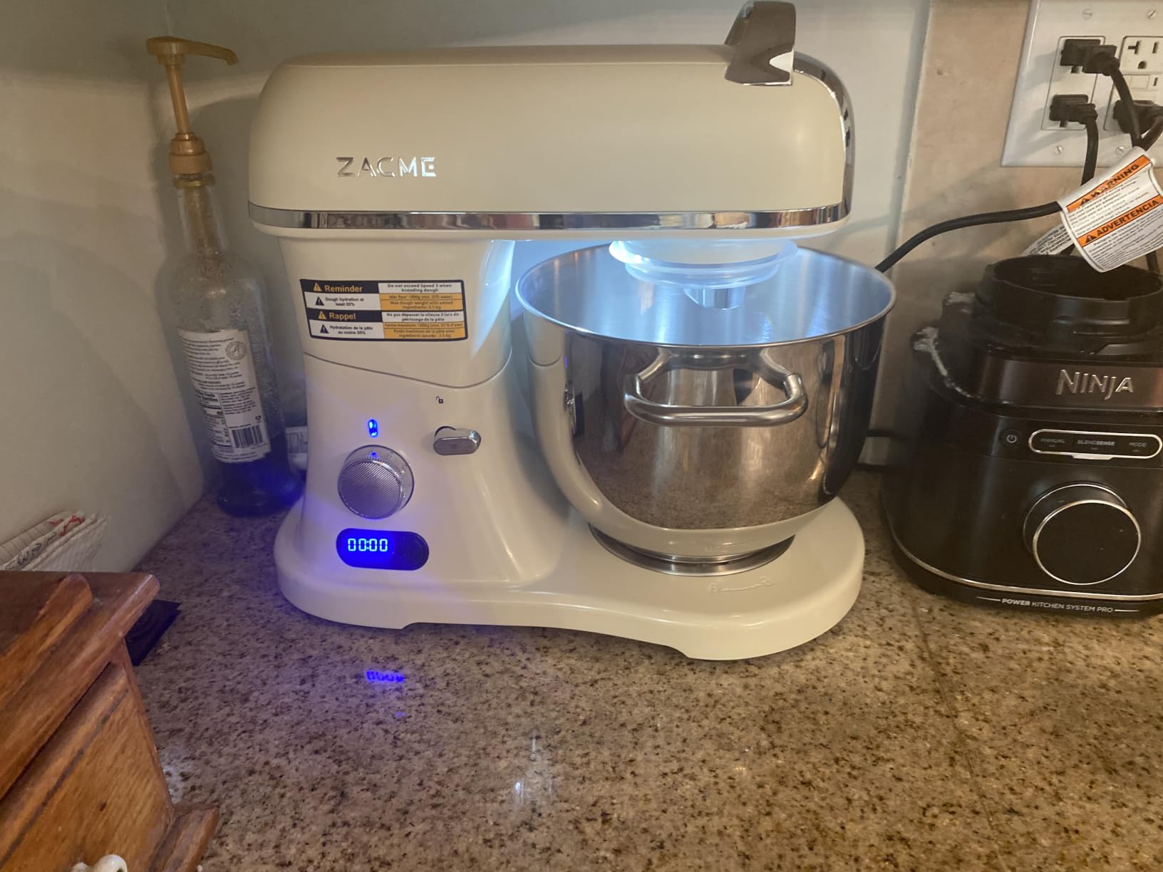 ZACME 8.4QT Commercial Stand Mixer 800W with Aluminum Die Casting Meets the Standard of NSF/ANSI 8-2023, Mixers Kitchen Electric Stand Mixer with Stainless Steel 8L Bowl, Dough Hook, Whisk and Beater customer photo 1