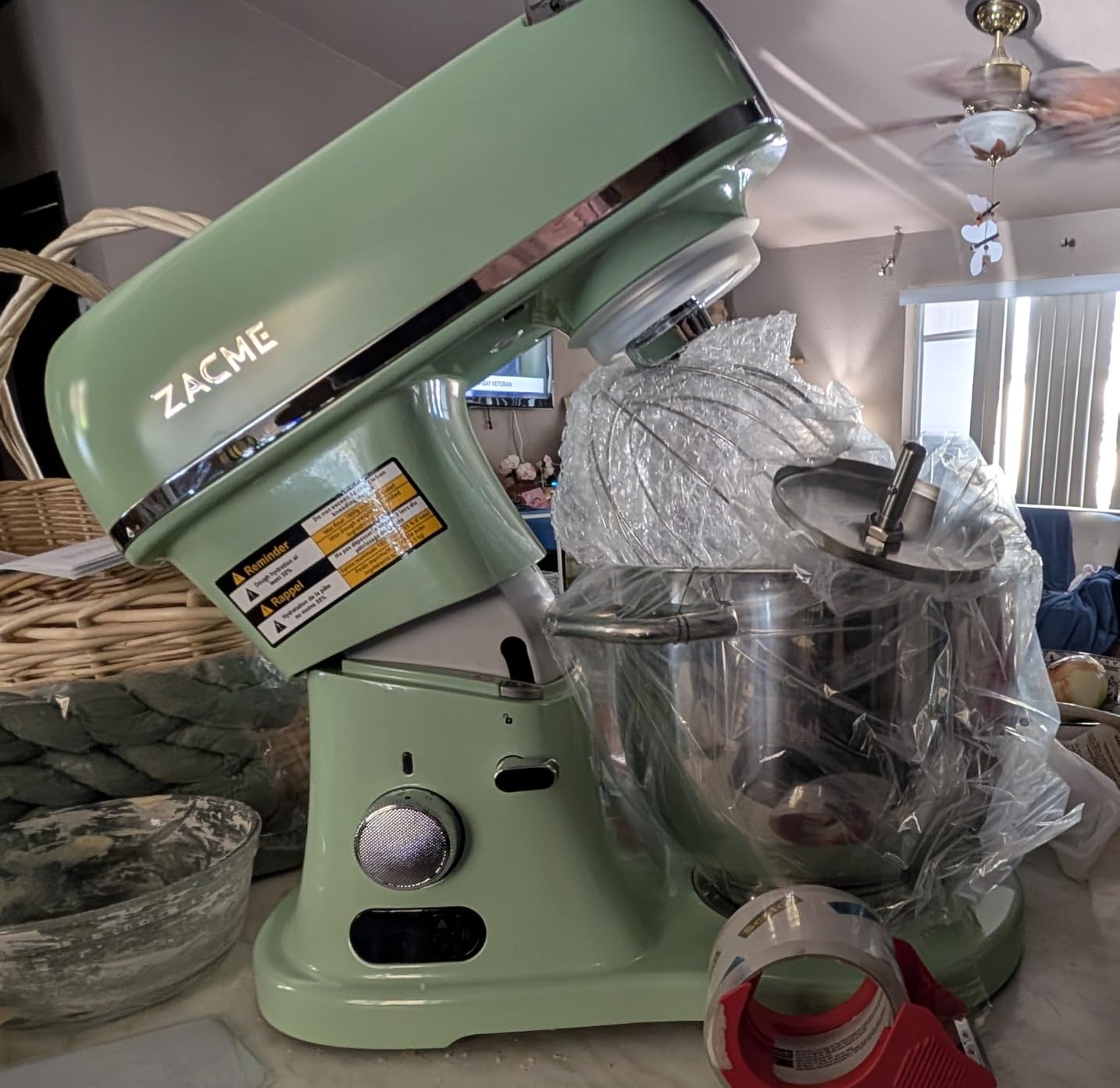 ZACME 8.4QT Commercial Stand Mixer 800W with Aluminum Die Casting Meets the Standard of NSF/ANSI 8-2023, Mixers Kitchen Electric Stand Mixer with Stainless Steel 8L Bowl, Dough Hook, Whisk and Beater customer photo 2