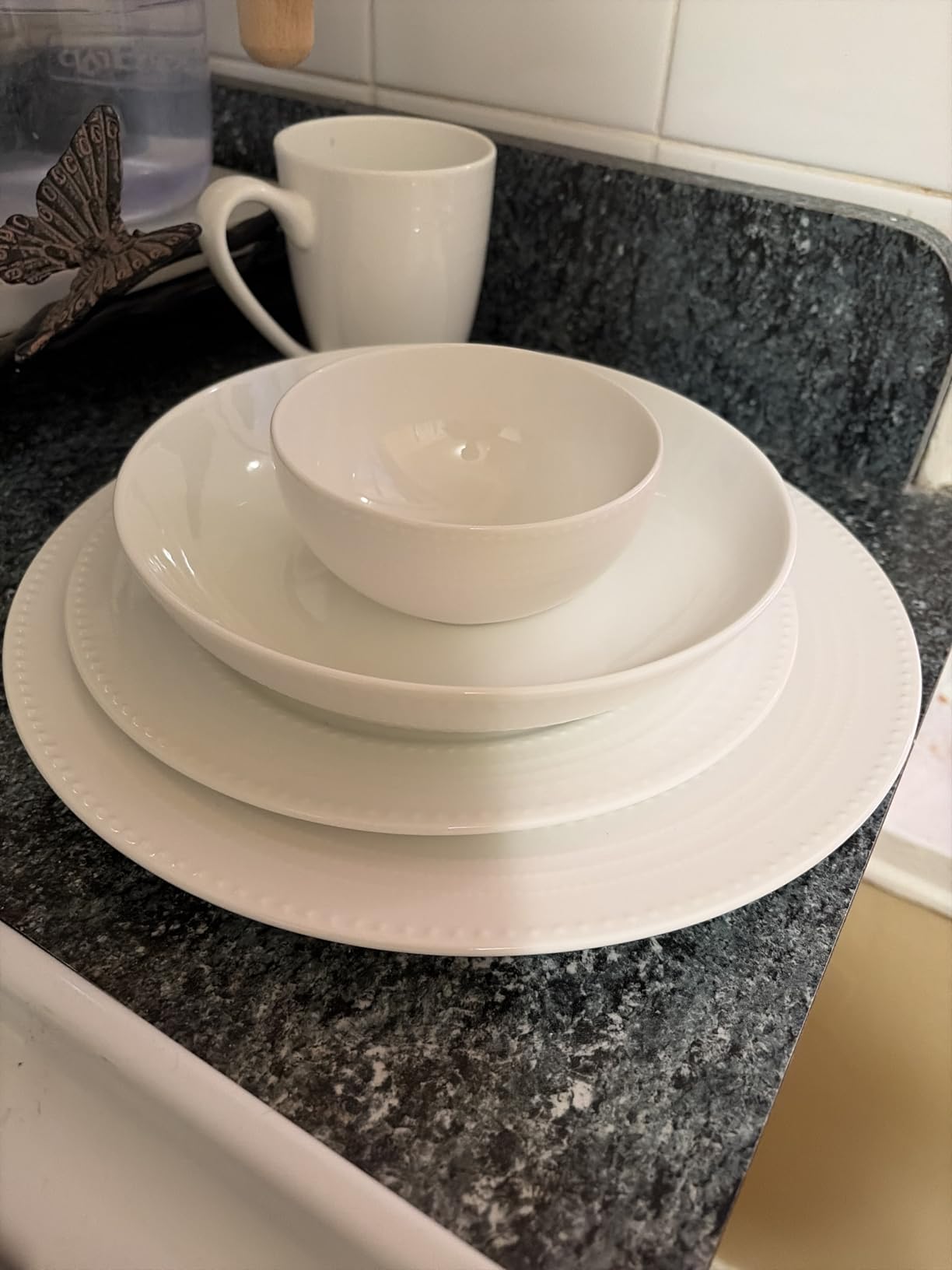 Mikasa Annabelle Bone China Dinnerware Set, 40-Piece Service for 8, White Hobnail Detail, Dinner Plates, Salad Plates, Bowls and Mugs, Dishwasher and Microwave Safe customer photo 1