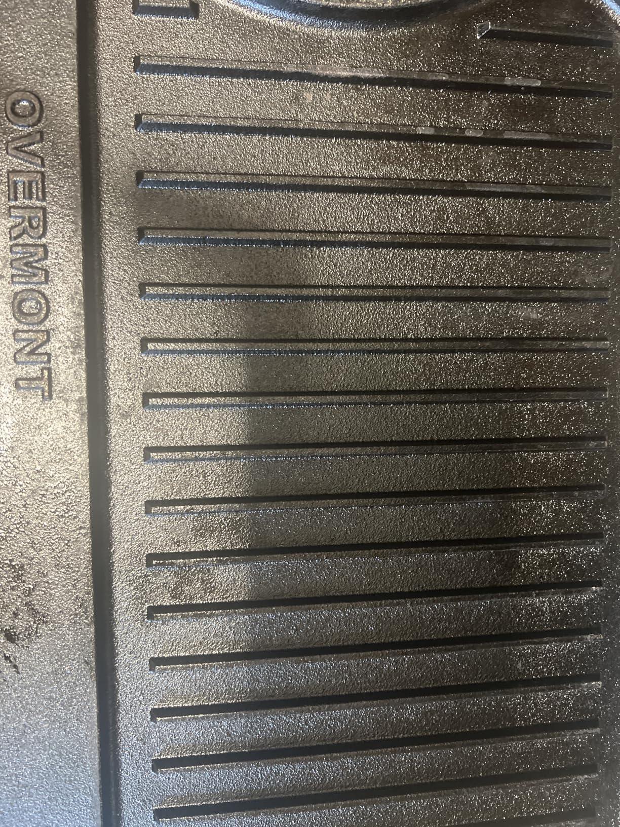 Overmont Reversible Cast Iron Grill - 17