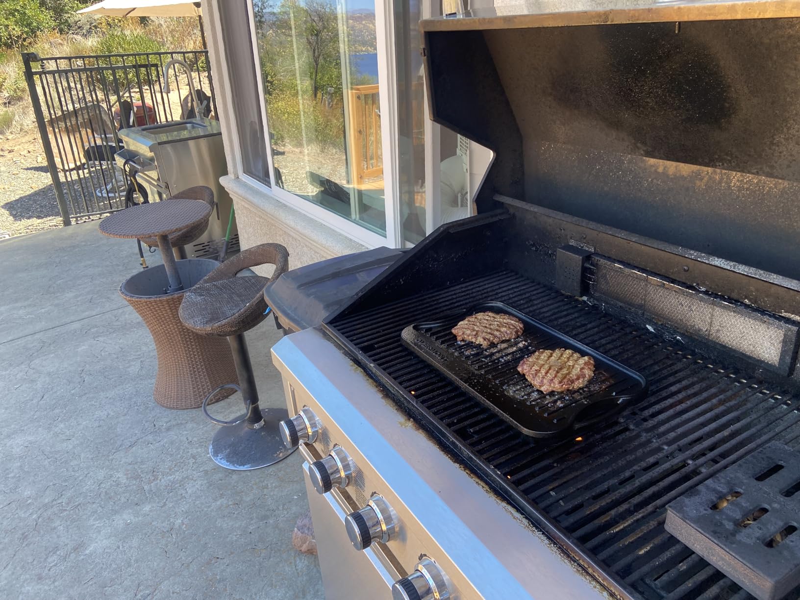 Overmont Reversible Cast Iron Grill - 17
