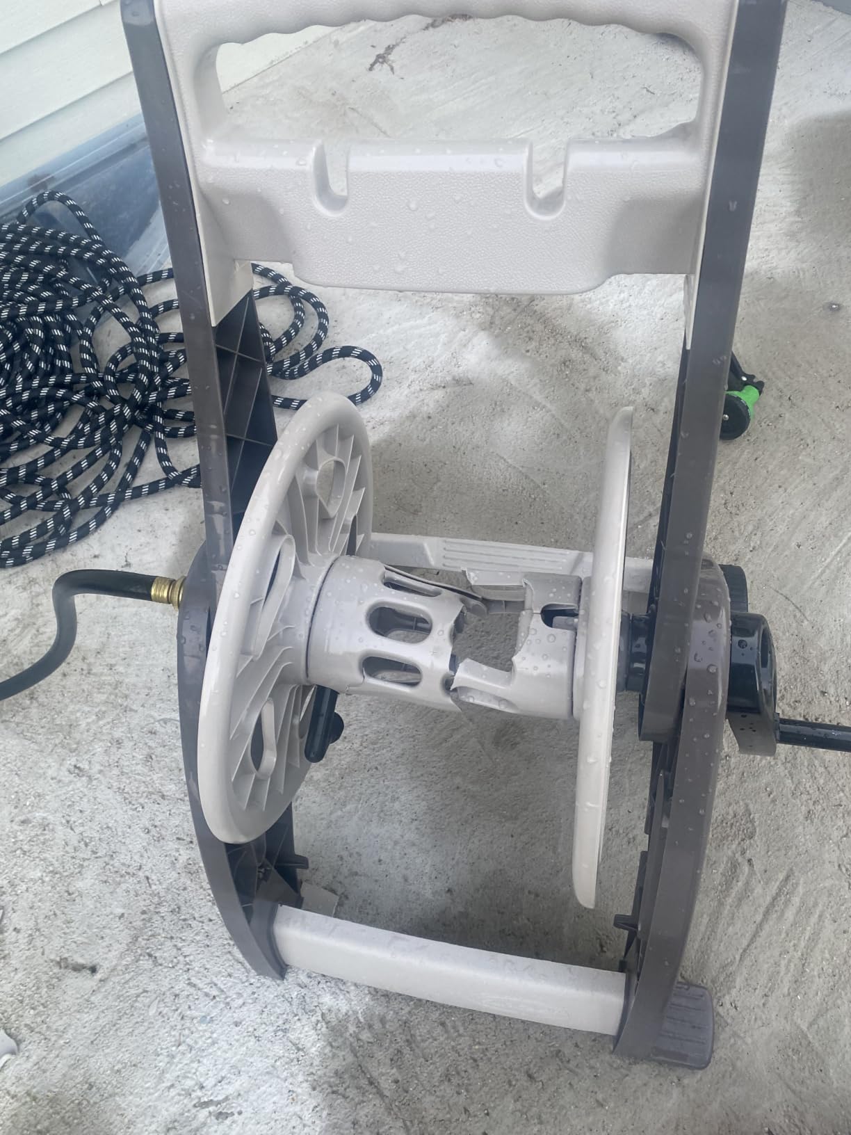 Hosemobile Hose Reel Cart, 175-Ft. Capacity customer photo 2