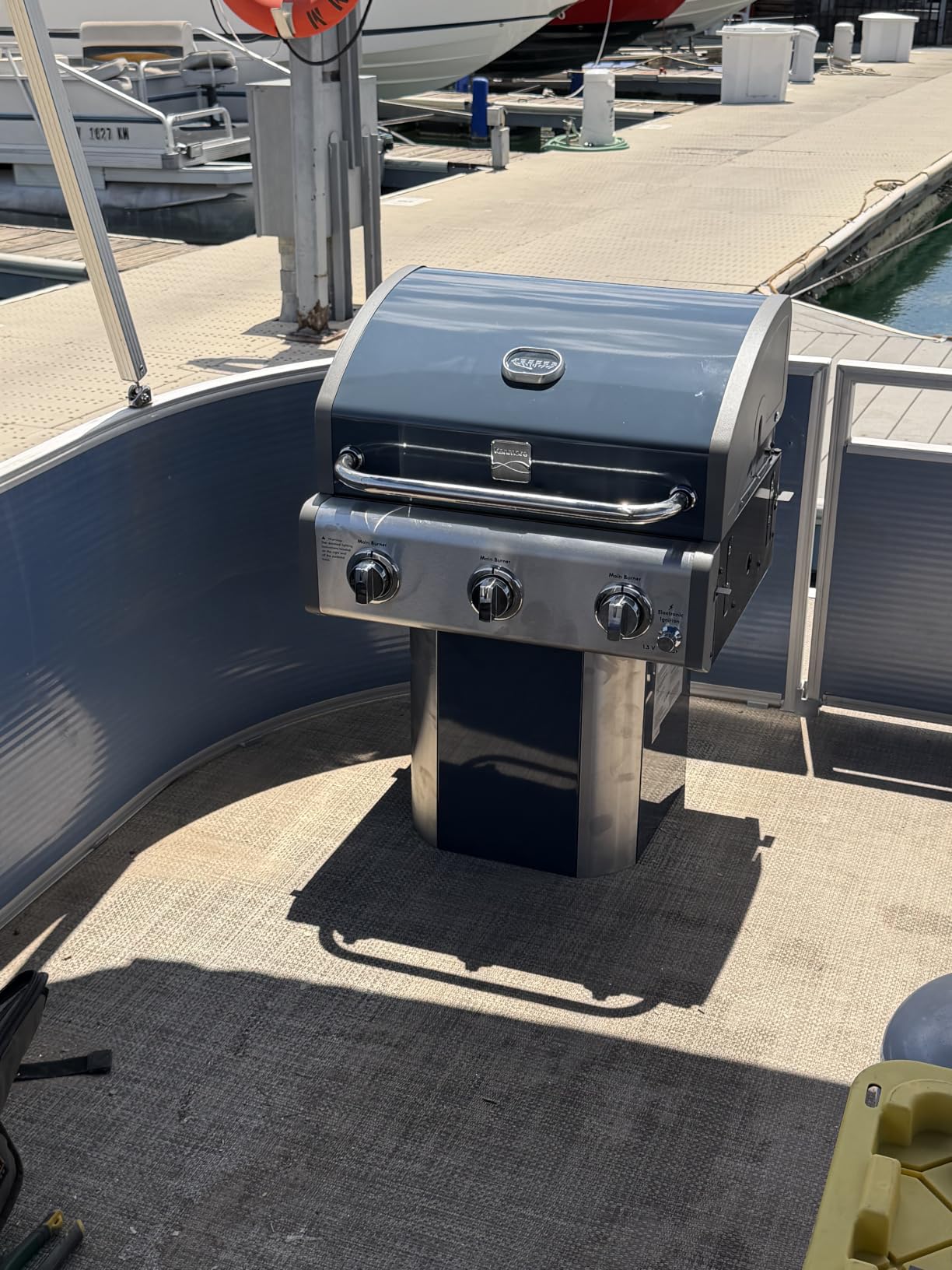 Kenmore 3-Burner Propane BBQ Grill, 30,000 BTUs Gas Grill with Cast Iron Cooking Grates, Folding Side Tables & Wheels, Outdoor Grill with Tool Hooks, Azure Blue customer photo 1