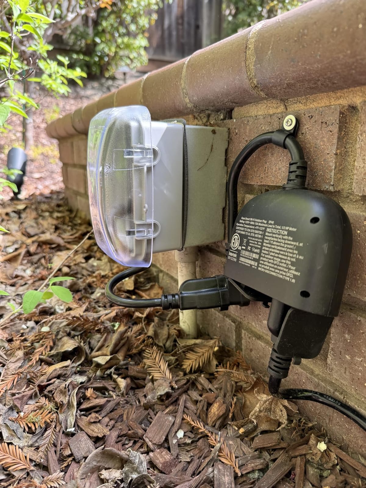 Kasa Outdoor Smart Plug, Smart Home Wi-Fi Outlet with 2 Sockets, EP40 customer photo 1