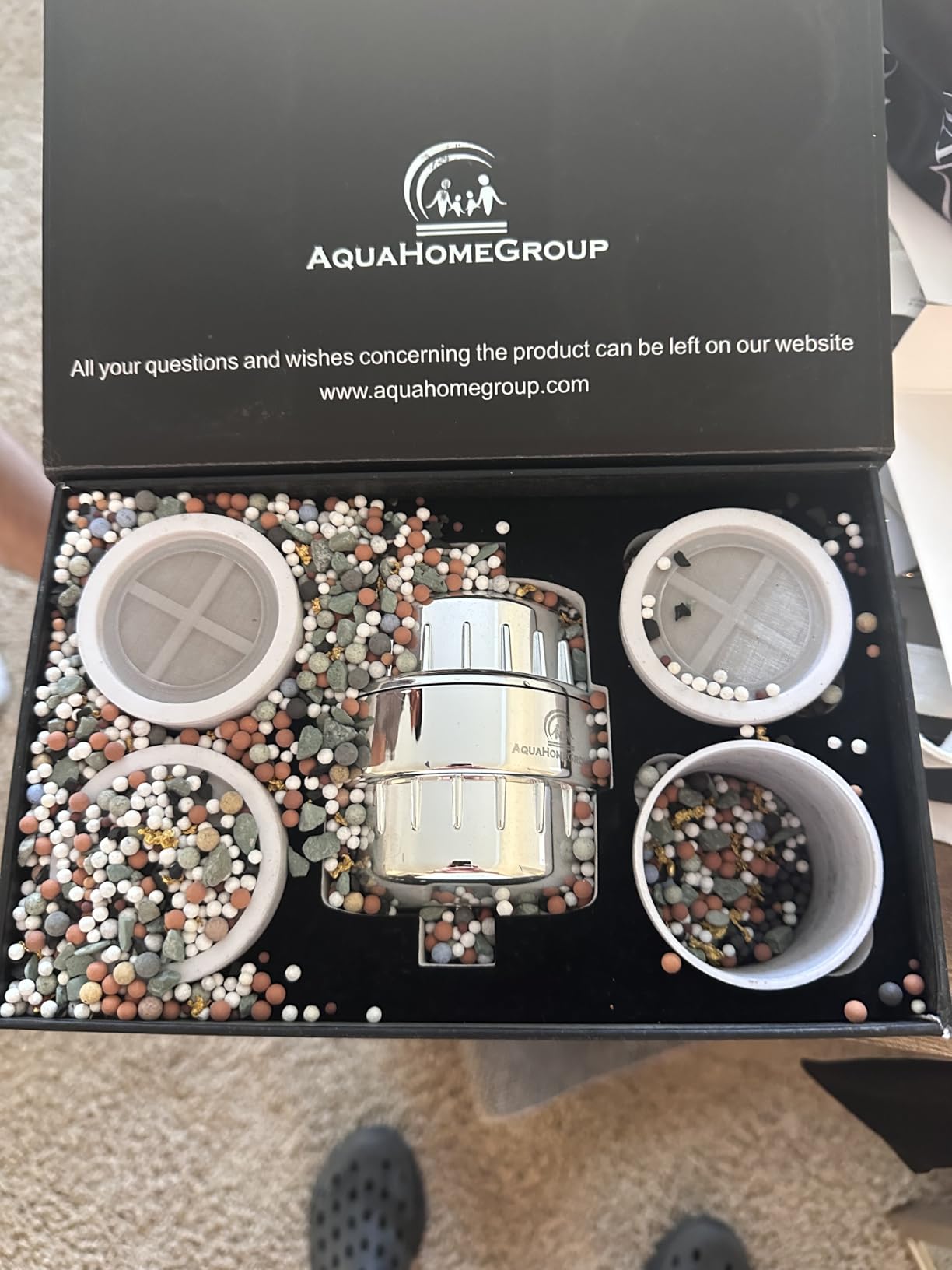 AquaHomeGroup 20 Stage Shower Filter with Vitamin C E and A - Reduces Chlorine, Heavy Metals and Sediment - 5 Cartridges Included - High Pressure - Universal Fit customer photo 1