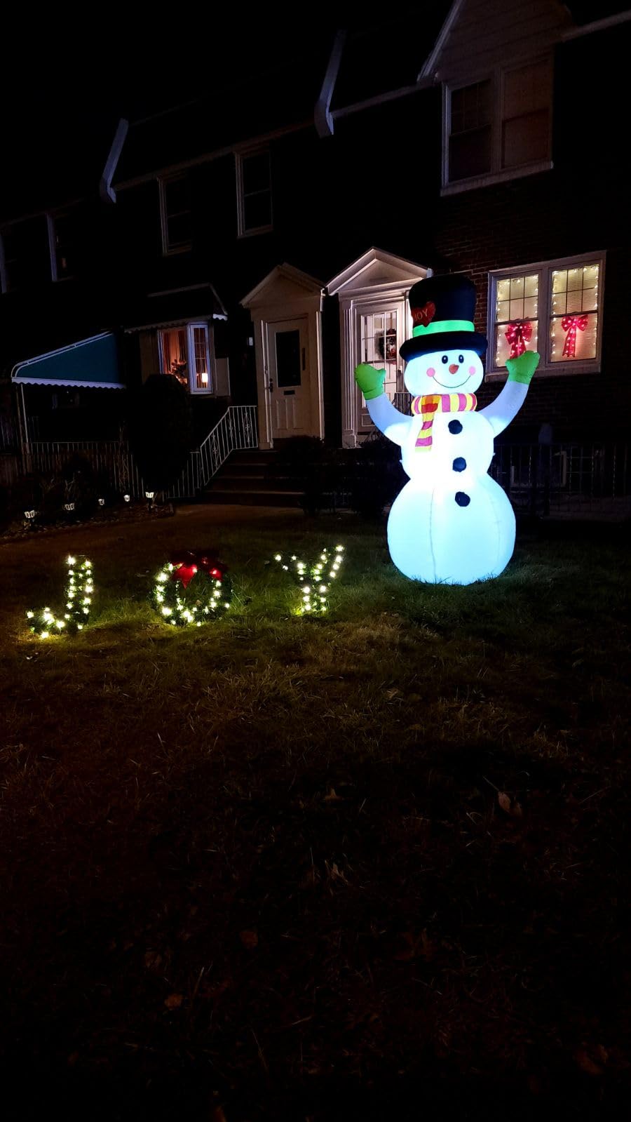 FunFanso 7 FT Christmas Inflatables Snowman Outdoor Decorations, Giant Blow up Snow Man Yard Decor Built-in Bright LED Light Wear Magic Hat, Weatherproof Holiday for Garden Patio Lawn Party Xmas Gifts customer photo 1
