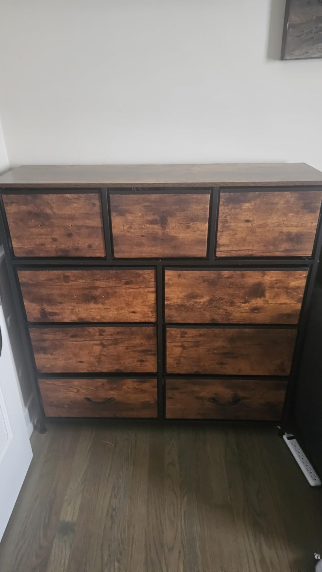 WLIVE Tall Dresser for Bedroom, 9 Drawer Chest of Drawers, Rustic Brown customer photo 1