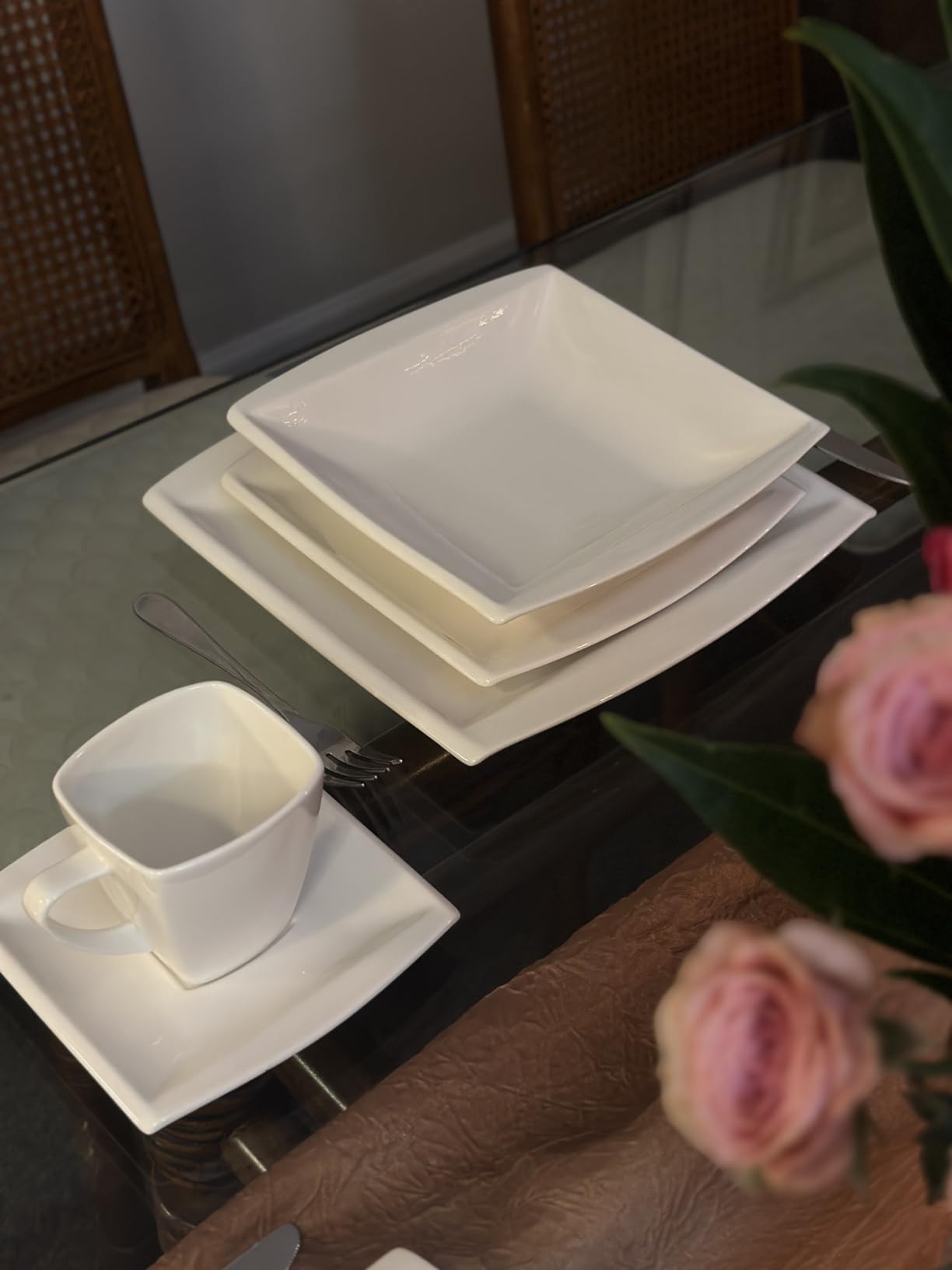 MALACASA Dinnerware Sets, 30 Piece Porcelain Plates and Bowls Sets for 6, Square Dish Set with Dinner Plates Set, Cup and Saucer, Modern Dishware Dishes Microwave Safe, Marble Grey, Series Blance customer photo 1