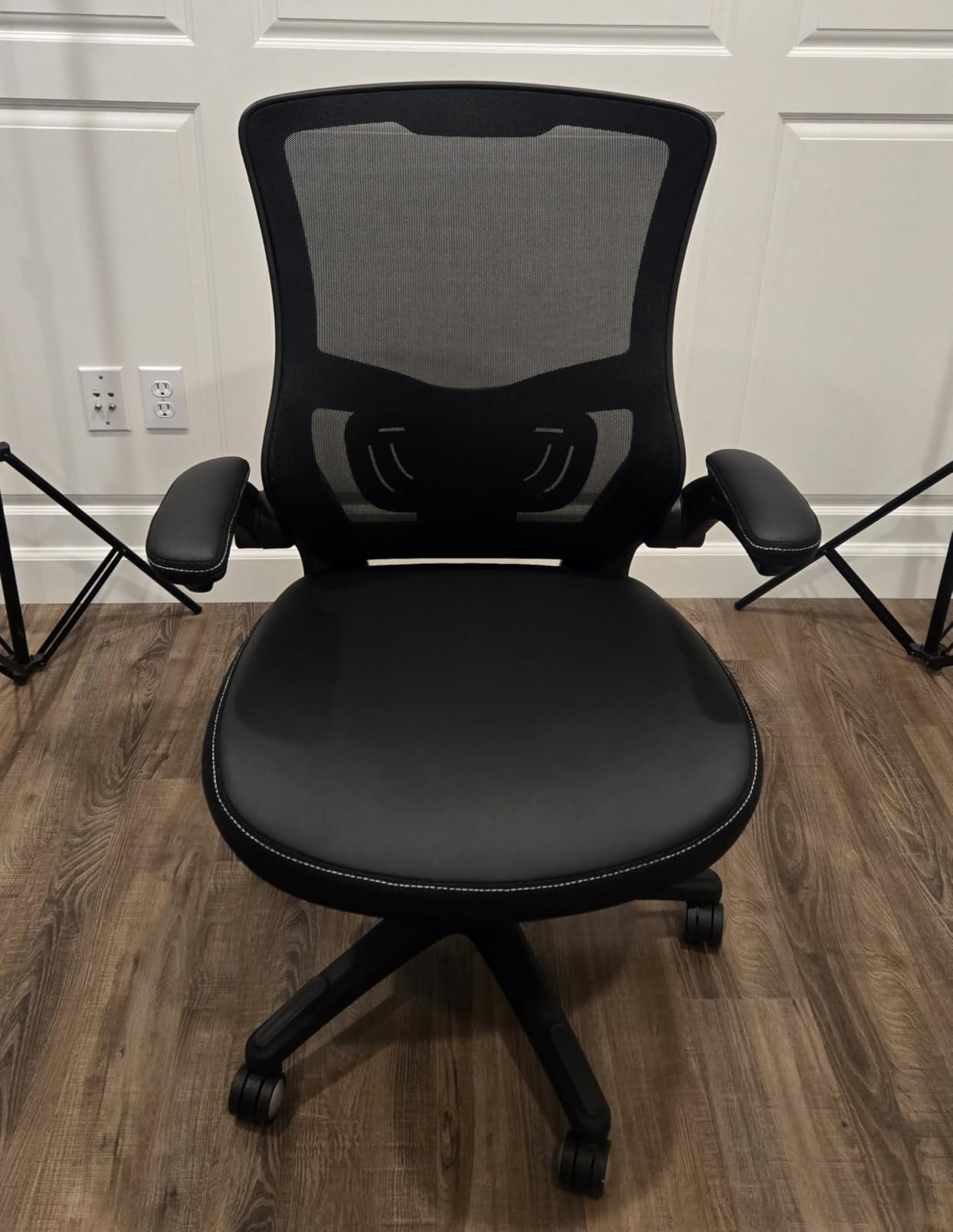 Office Chair Ergonomic Desk Chair, Computer PU Leather Home Office Chair, Swivel Mesh Back Adjustable Lumbar Support Flip-up Arms Executive Task Chair customer photo 2