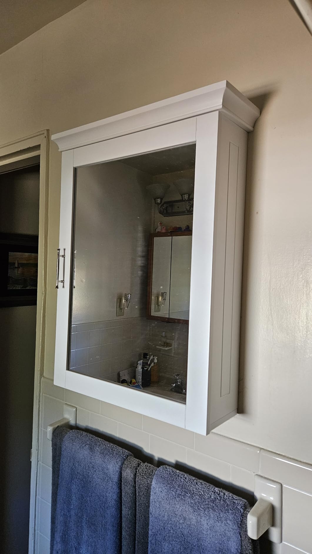 RiverRidge Somerset Bathroom Wall Mount Medicine Cabinet with Mirror, White - Adjustable Interior Shelf and Soft Close Hinges customer photo 2