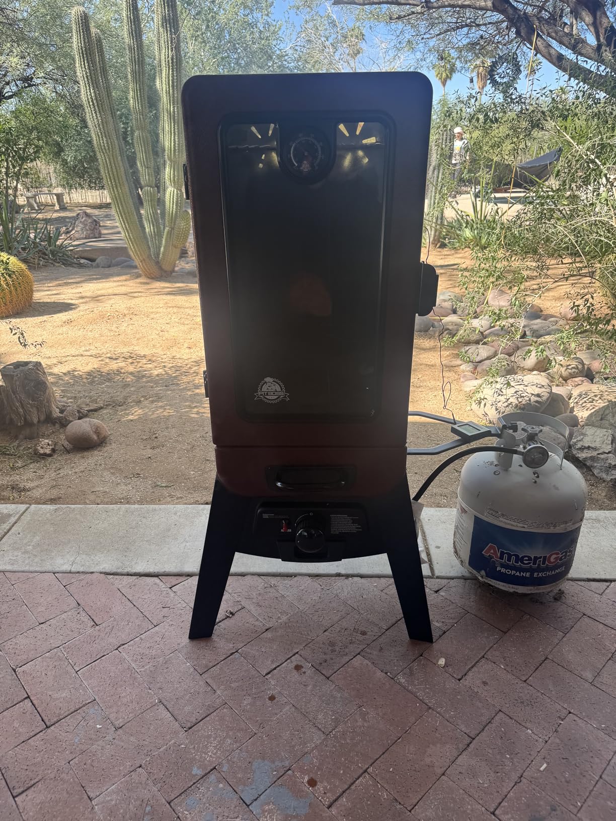 Pit Boss 3-Series Gas Vertical Smoker, Red Hammertone - 10773 customer photo 2