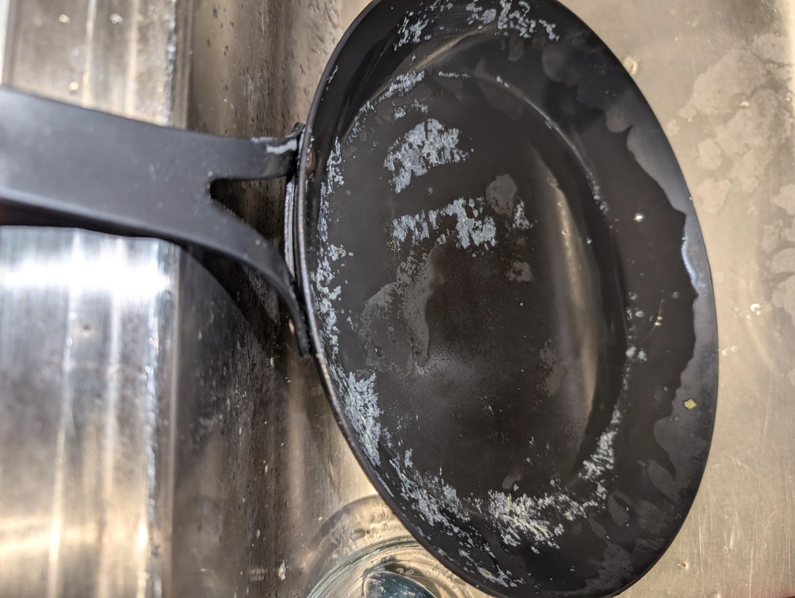 Tramontina Carbon Steel 10-Inch Frying Pan with Silicone Grip | Naturally Non Stick Skillet, Oven Safe customer photo 1