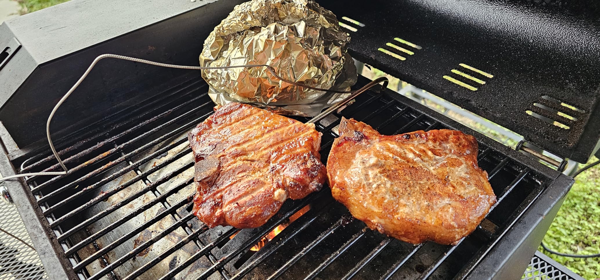 Cuisinart 8-in-1 Portable Wood Pellet Grill and Smoker, Compact for RV, Tailgates, Camping, and Backyard Cooking customer photo 2