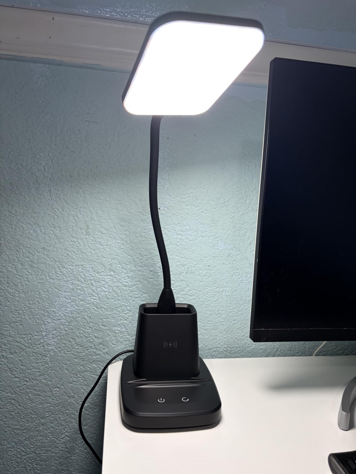 LED Desk Lamp with 10W Wireless Charging & Pen Holder, Black | CRI 95, 800LM, Stepless Dimming, 3 Modes, 360° Flexible Arm, Touch, Study Table Lamp for Home Office, Dorm Room, with Adapter customer photo 1