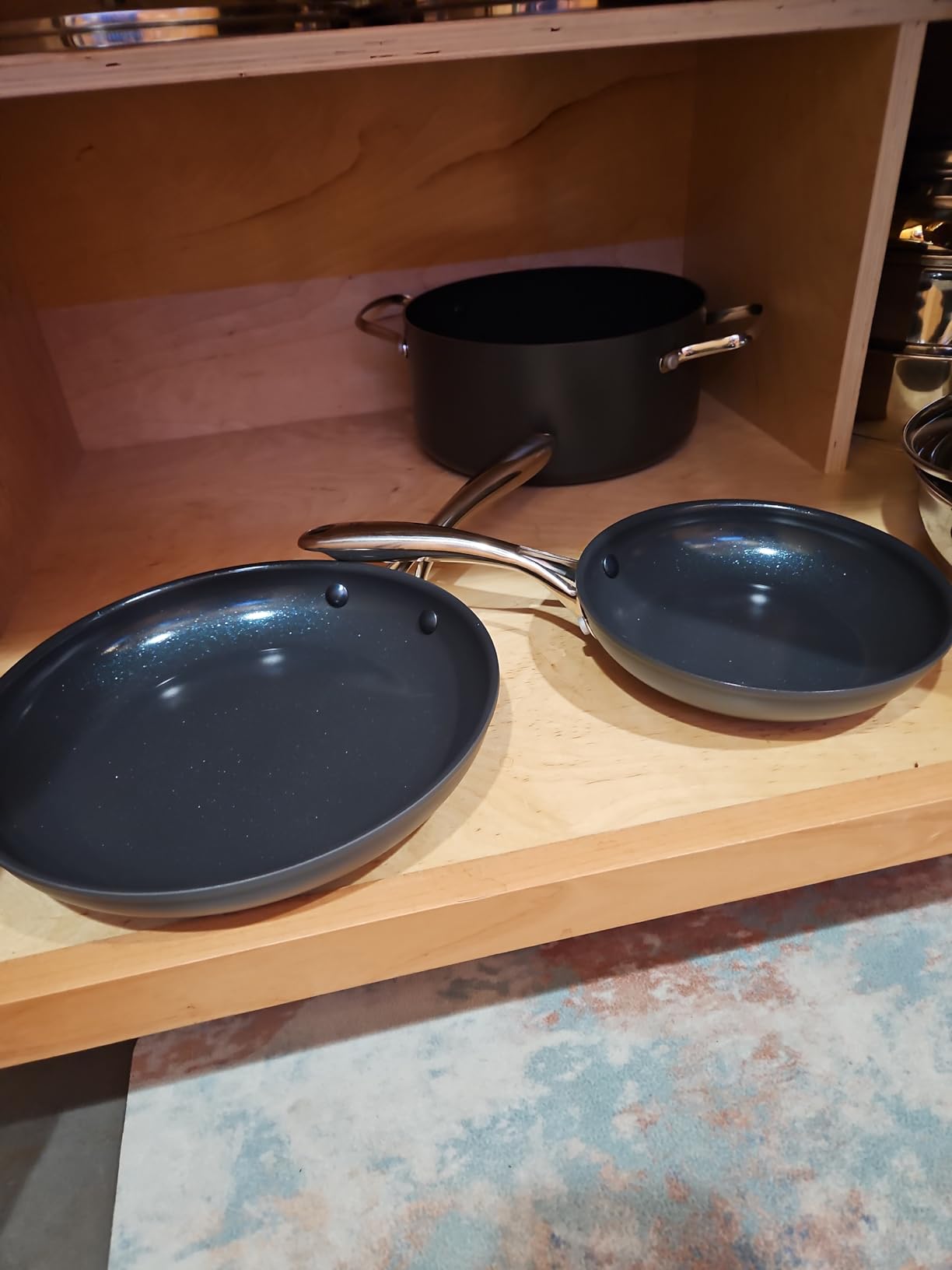 Blue Diamond 10 Piece Ultimate Hard Anodized Ceramic Nonstick Cookware Set customer photo 2