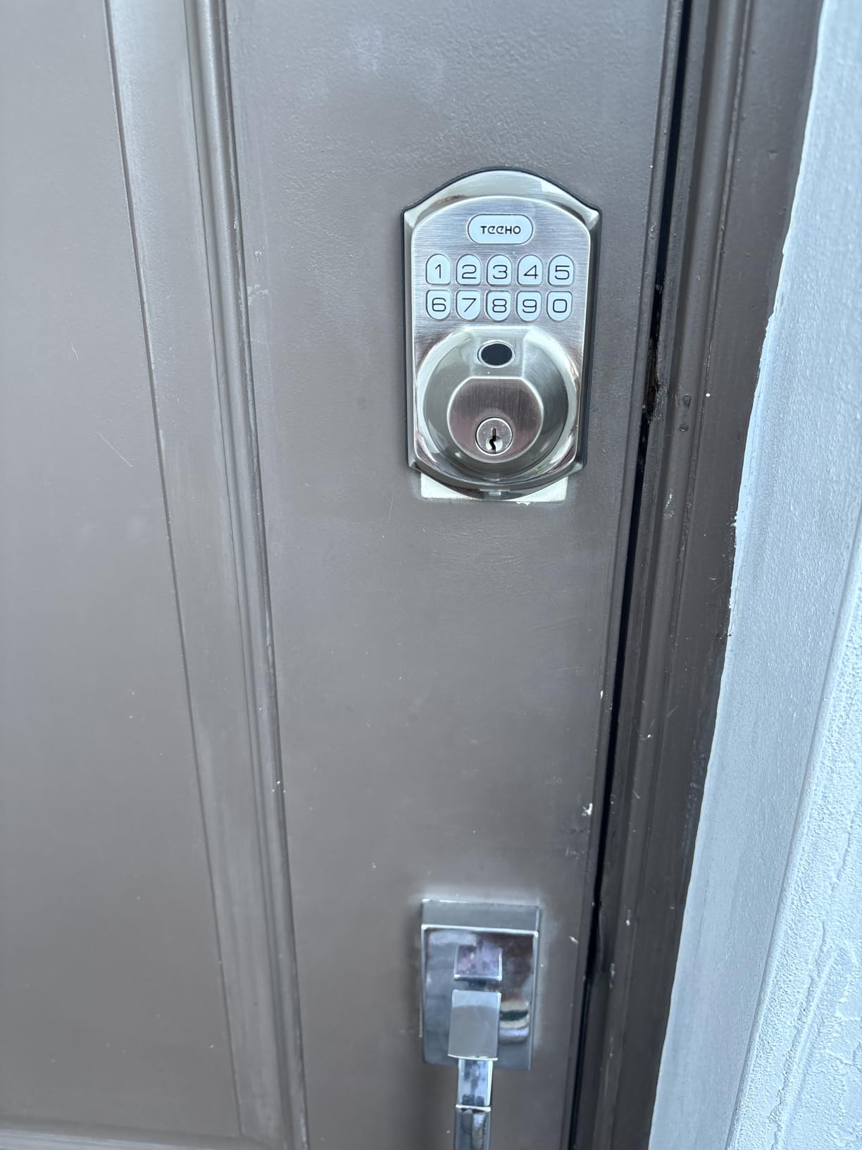 TEEHO TE002 Fingerprint Deadbolt with Keypad for Front Door, Matte Black customer photo 1