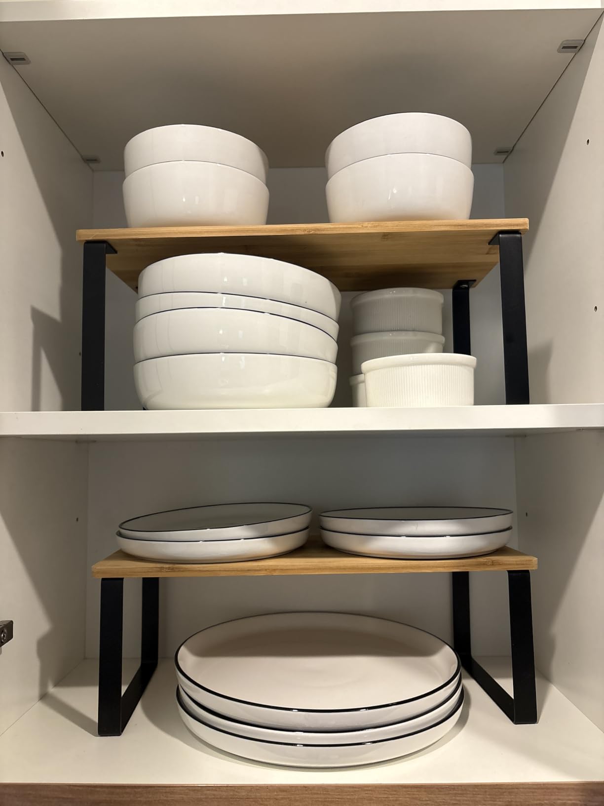 Gibson Home Oslo Dinnerware Set for 4, 16-Piece White Porcelain Plates and Bowls - Ceramic Dish Set | Microwave & Dishwasher Safe customer photo 1