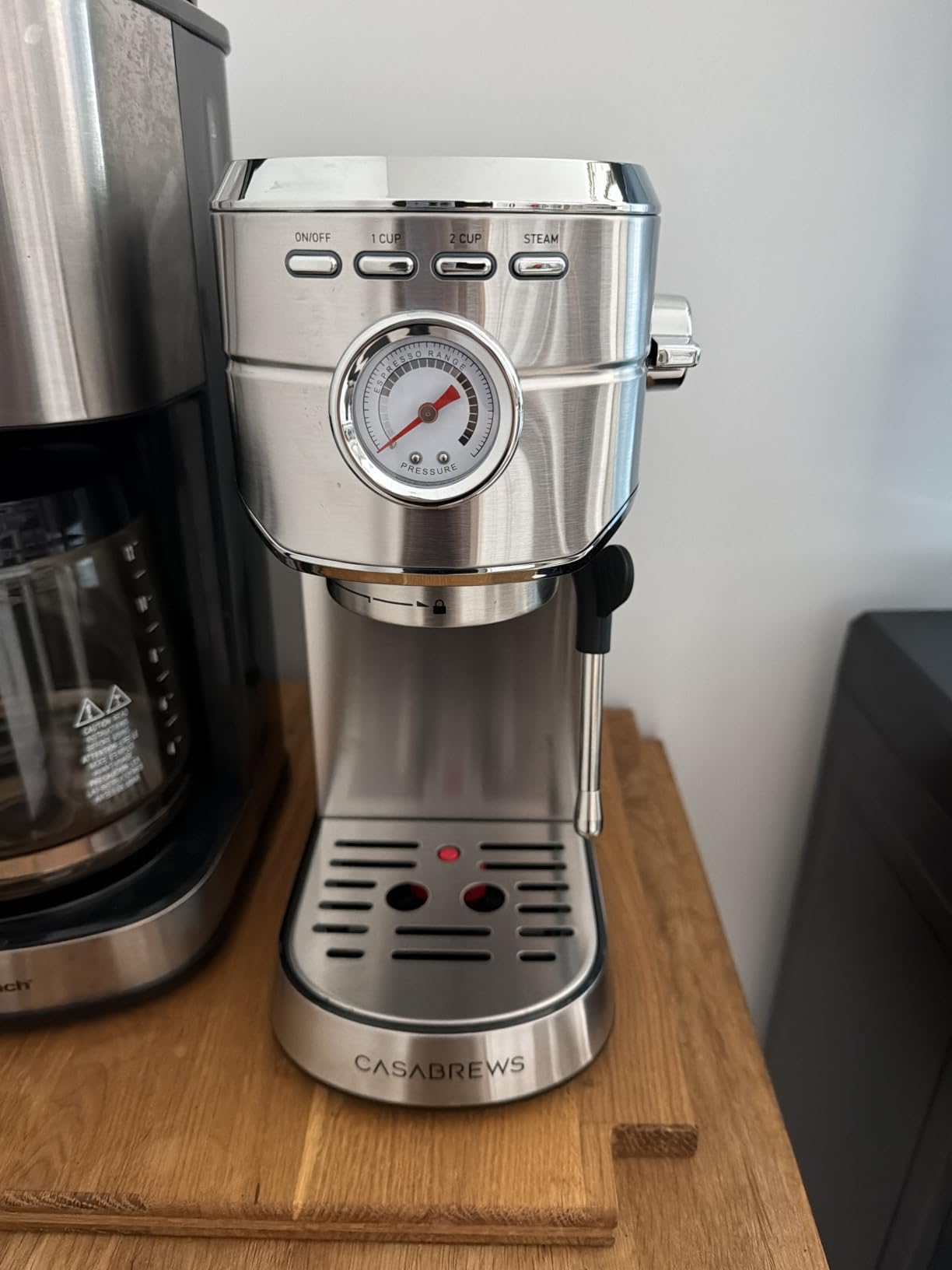CASABREWS CM5418 Compact Espresso Machine with Milk Frothing Steam Wand customer photo 1