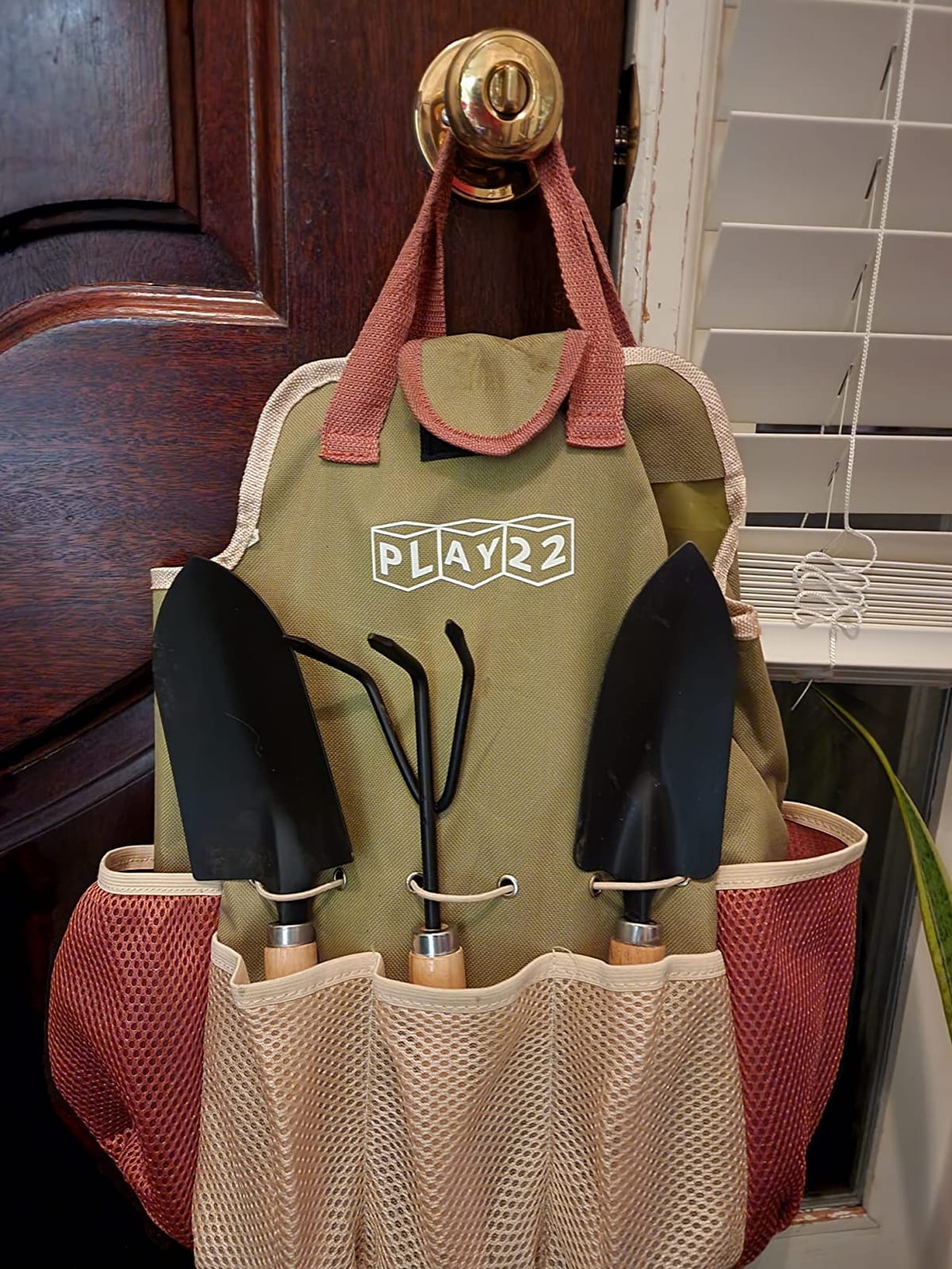Gardening Tools Set of 10 - Complete Heavy Duty Garden Tools Set with Fashion Handbag - Durable Gardening Supplies Kit Ideal Garden Gifts for Women customer photo 1