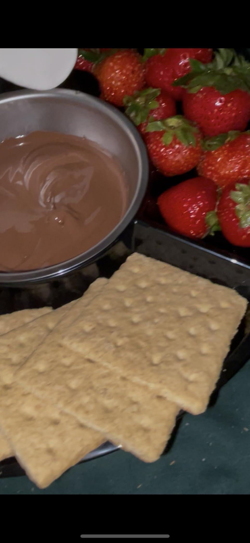 Kusini Electric Fondue Pot Set - Chocolate Fondue Kit - Temperature Control, Detachable Serving Trays, & 4 Roasting Forks - Gift Set & Date Night Idea. Serve at Movie Night or Game Night. customer photo 2