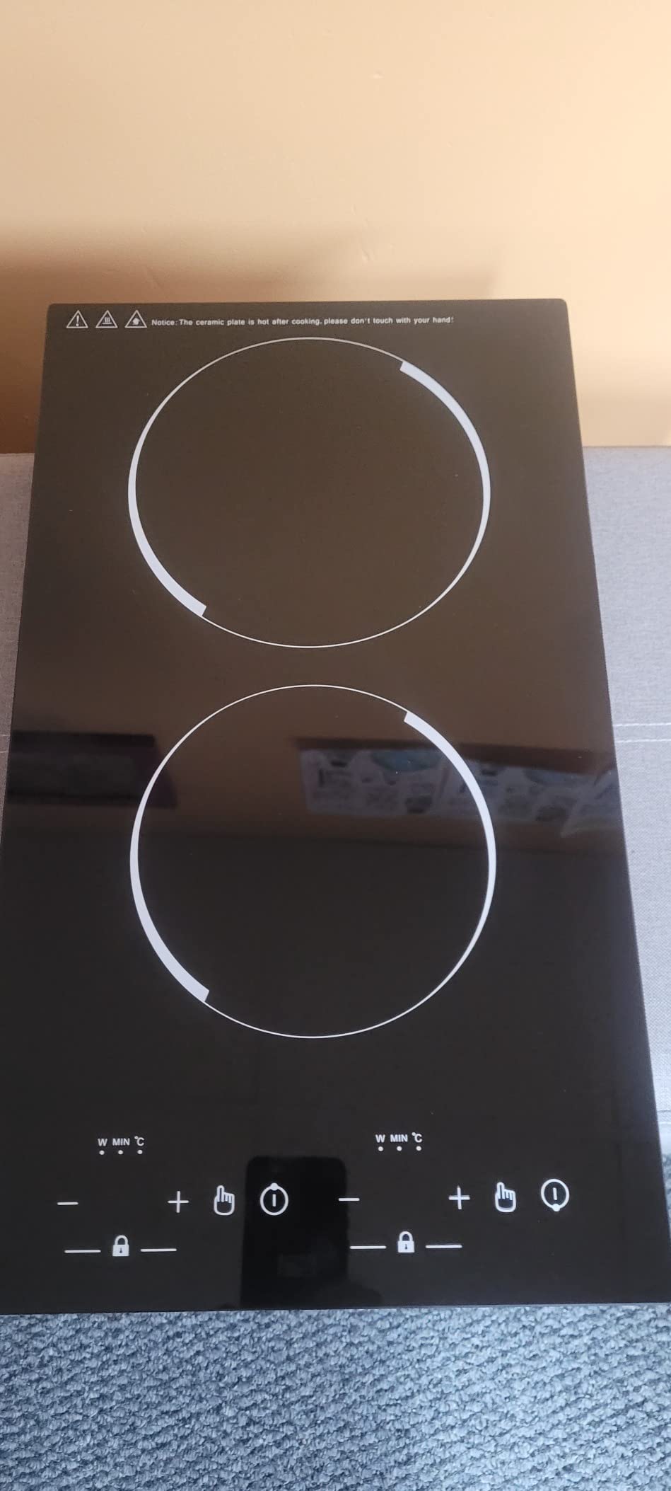 GIHETKUT Double Induction Cooktop,110V 2 Burner Induction Cooktop,2300W Electric Stove Top with Independent Control, Ultrathin Body, 9 Temperature, Multiple Power Levels, 2 Hour Timer, Safety Lock customer photo 2