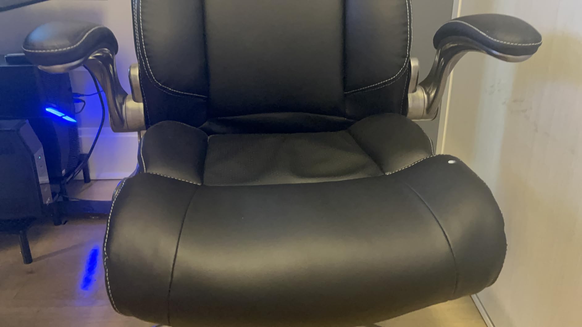 COLAMY High Back Executive Office Chair - Padded Leather Ergonomic Computer Desk Chair with Inflatable Lumbar Support & Flip-Up Arms, Adjustable Tilt Lock Swivel Task Chair for Home Office, Black customer photo 2