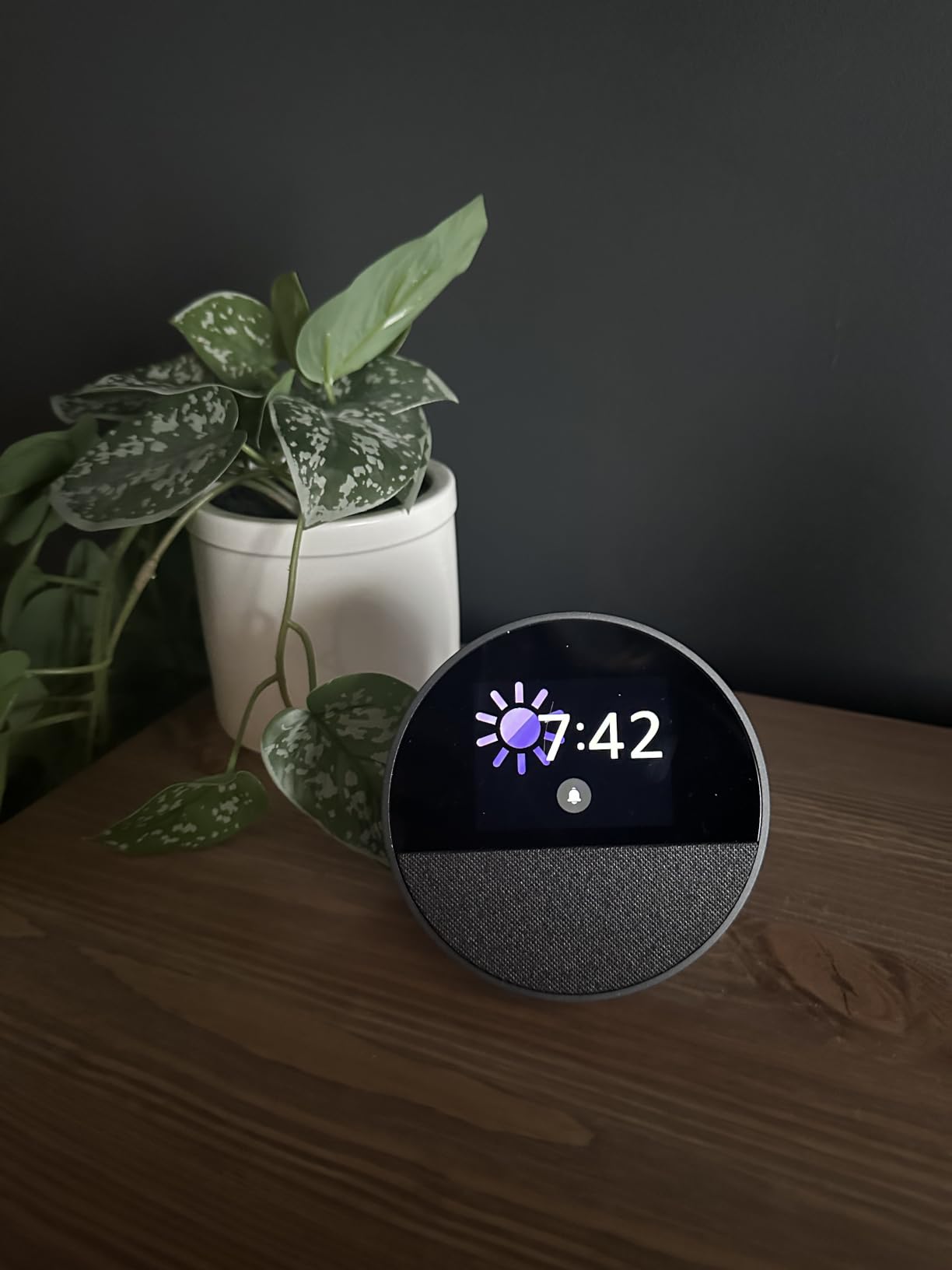 Amazon Echo Spot (newest model), Great for nightstands, offices and kitchens, Smart alarm clock, Designed for Alexa+, Ocean Blue customer photo 2