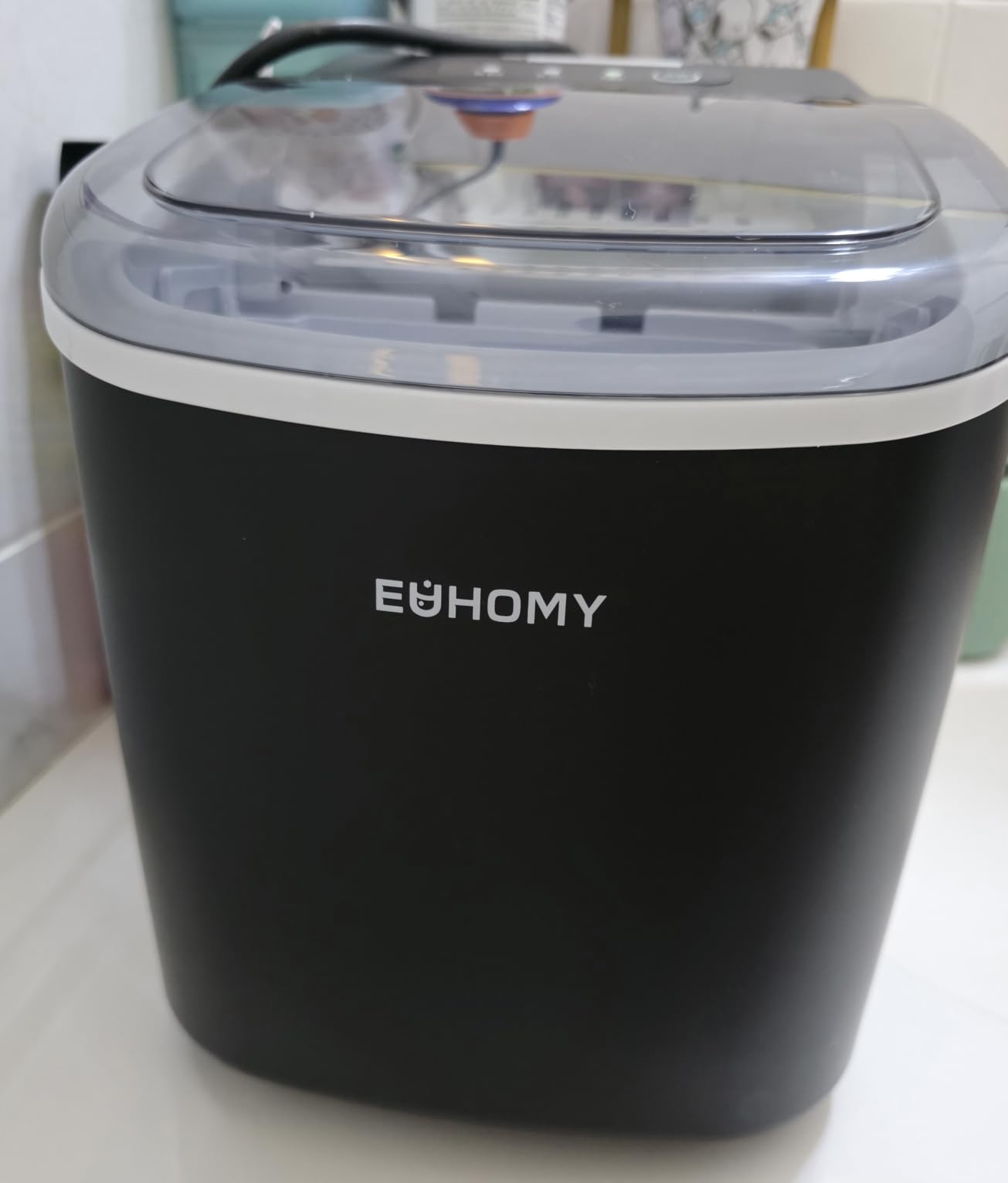 EUHOMY Countertop Ice Maker Machine with Handle, 26lbs in 24Hrs, 9 Ice Cubes Ready in 6 Mins, Auto-Cleaning Portable Ice Maker with Basket and Scoop, for Home/Kitchen/Camping/RV. (Black) customer photo 1