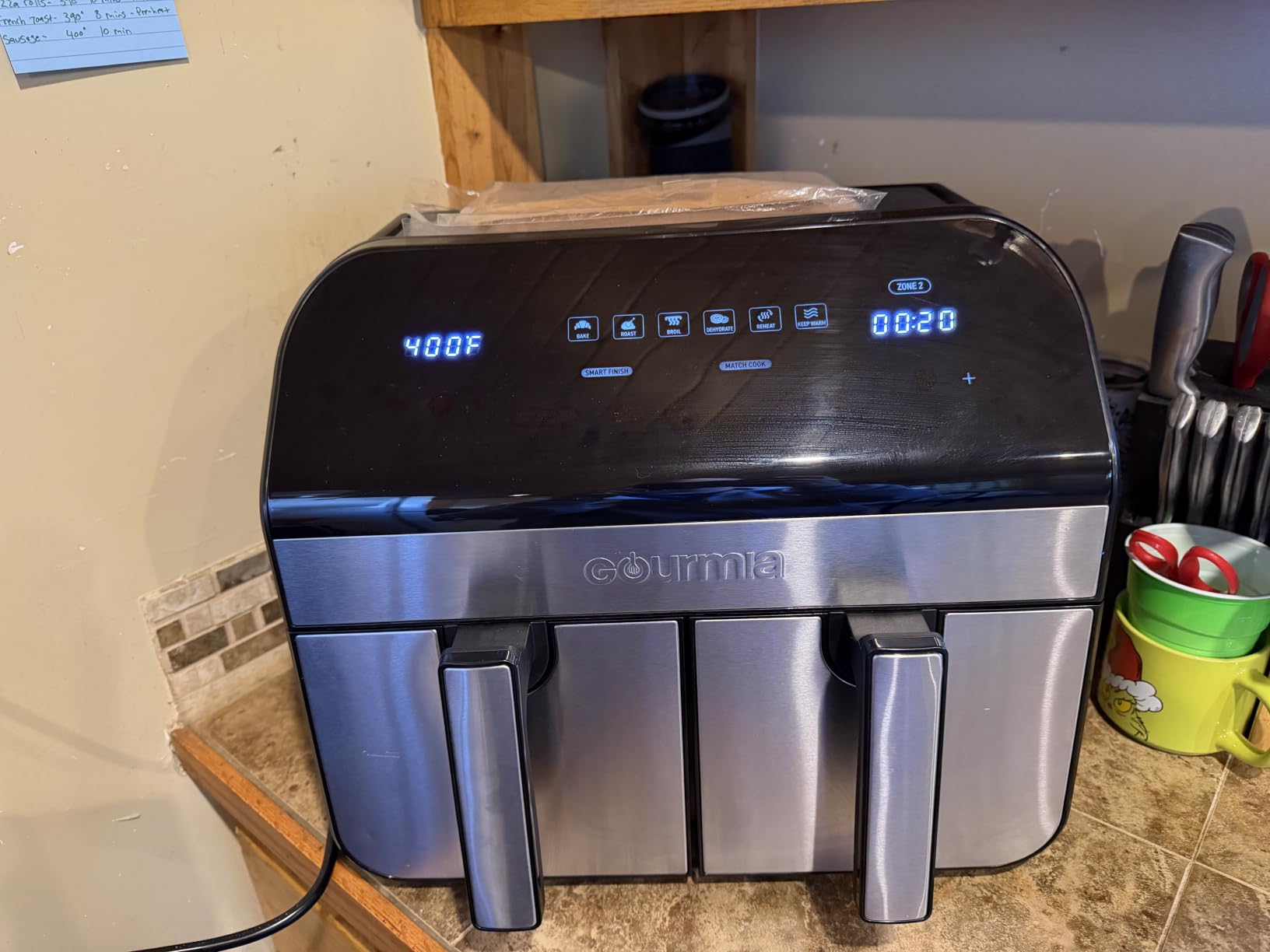 Gourmia Dual Basket Air Fryer - 10 Qt Large Capacity, FryForce360º, Digital Display with 7 Presets, Roast, Bake, Broil, Dehydrate, Match Cook, Sync Finish, Dishwasher Safe Accessories, Black customer photo 1