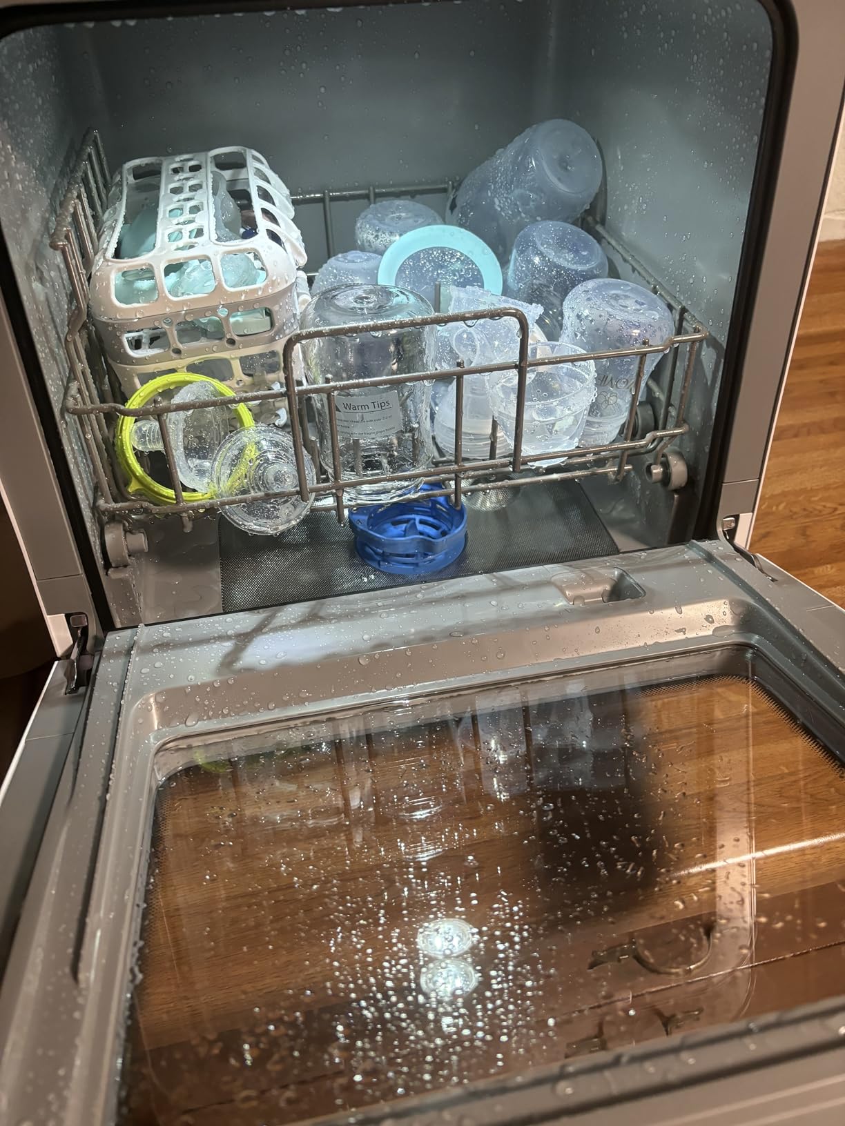 COMFEE' Portable Dishwasher Countertop with 5L Built-in Water Tank, No Hookup Needed, 6 Programs, 360° Dual Spray, 192℉ High-Temp& Air-Dry Function, Mini Dishwasher for RVs, White customer photo 2