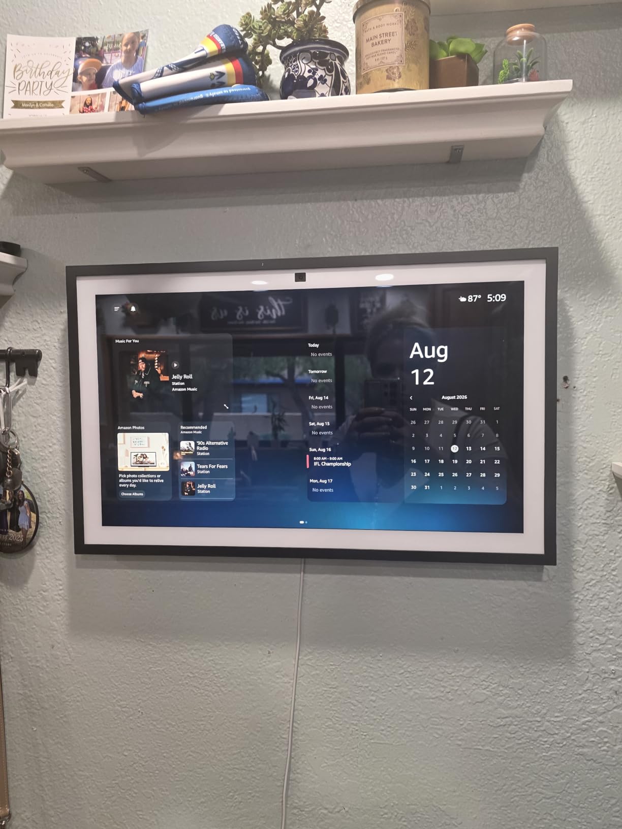 Amazon Echo Show 15 (newest model), Full HD 15.6