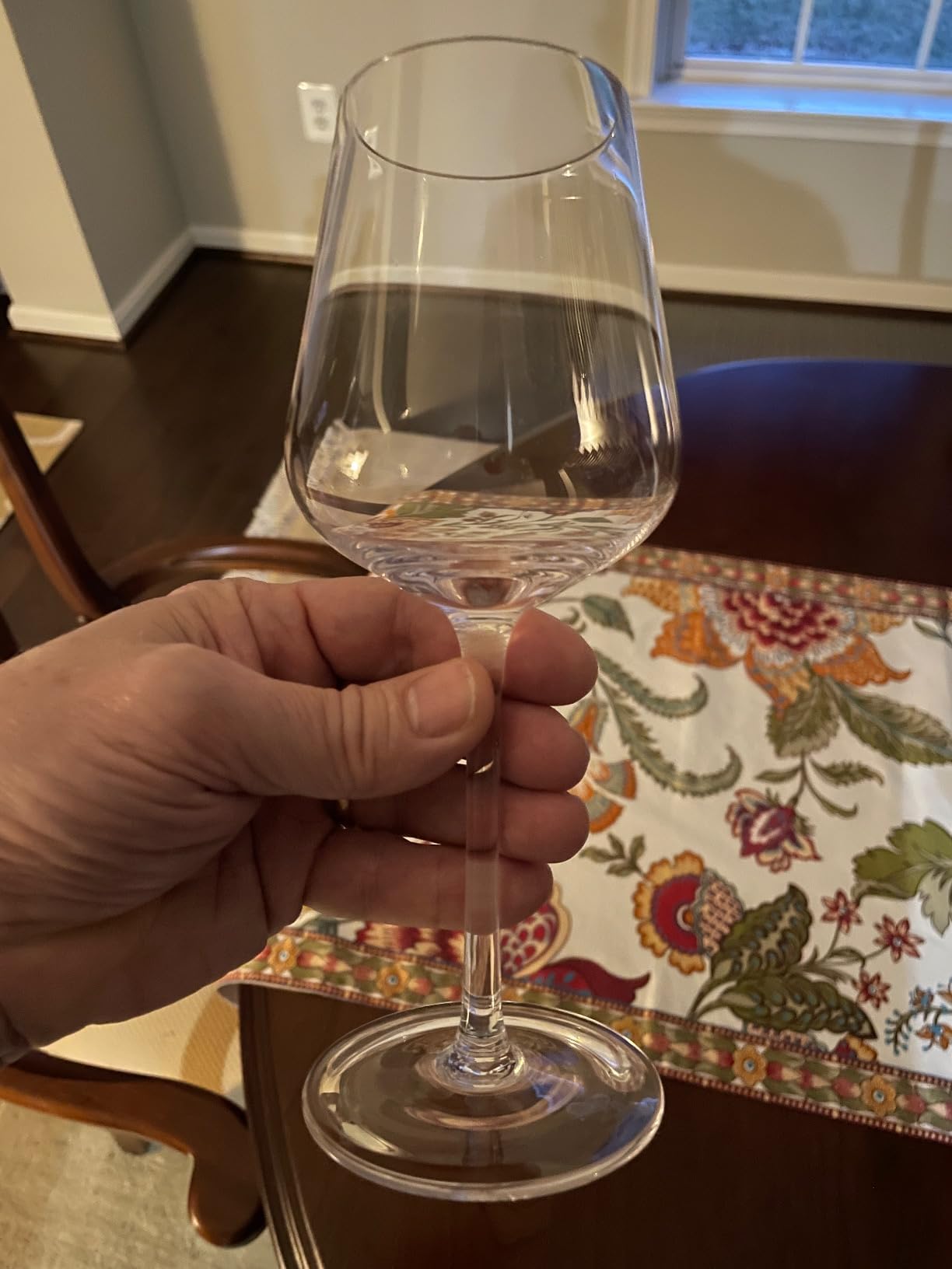Red Wine Glasses Set of 4, 15oz Crystal Hand Blown, Long Stem, Gift | Clear, White Wine Glass, Ideal Gift for Set, Toasting at Weddings or Birthdays, Daily Use customer photo 1