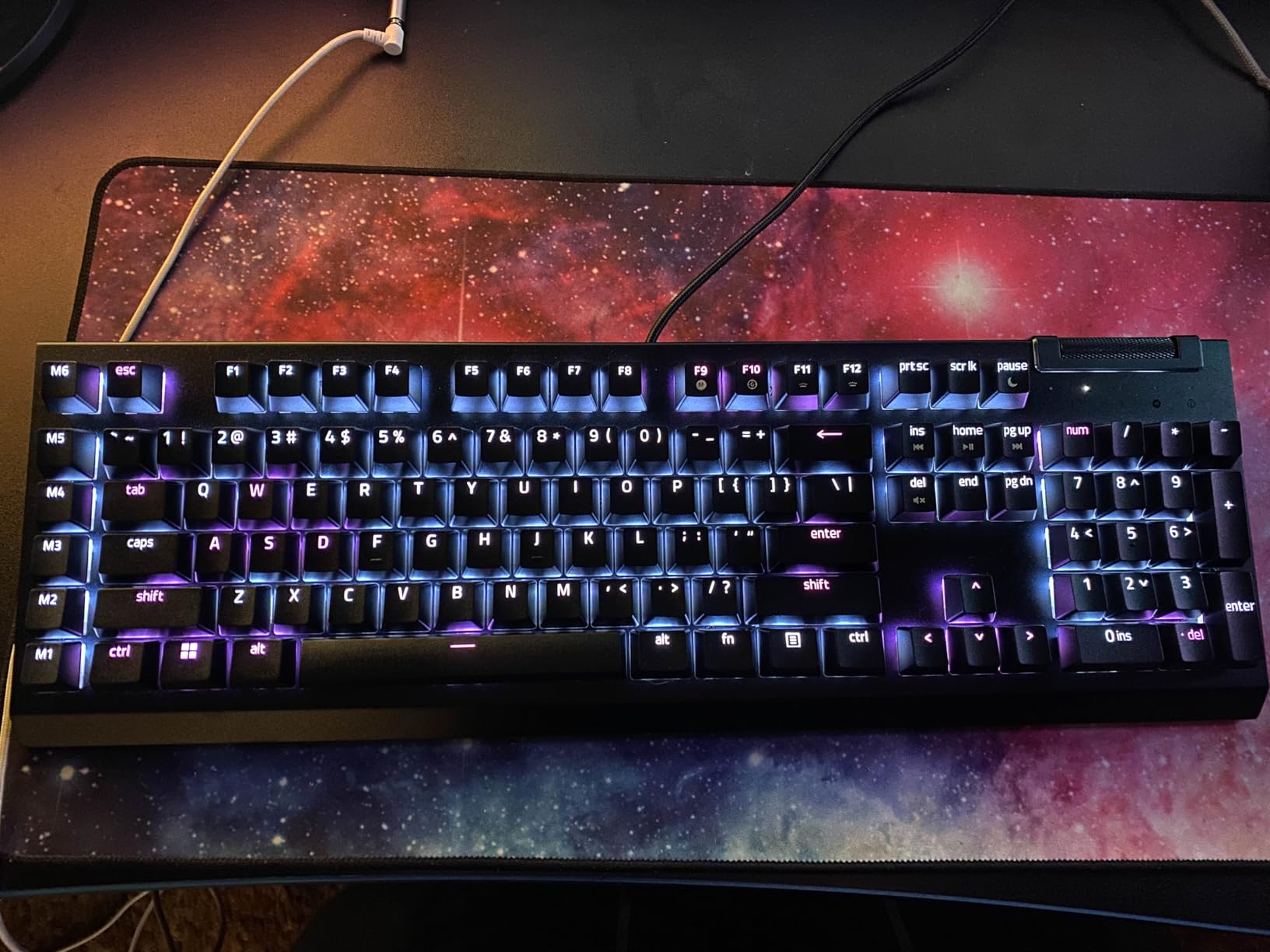 Razer BlackWidow V4 X Mechanical Gaming Keyboard, Yellow Switches, Black - Linear & Silent Switches, 6 Dedicated Macro Keys, Chroma RGB, Doubleshot ABS Keycaps, Roller & Media Controls, Snap Tap customer photo 2
