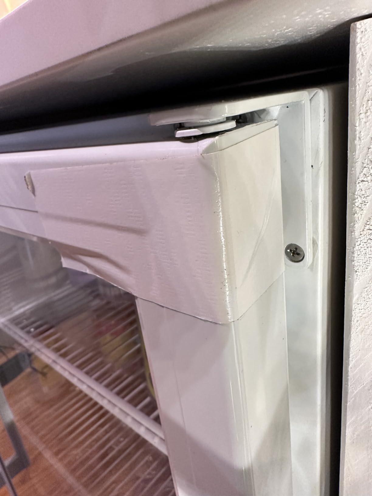 Velivi 24'' Beverage Refrigerator Under Counter Built-In and Drink Fridge with Glass Door for Soda, Beer, Water, and Milk customer photo 2