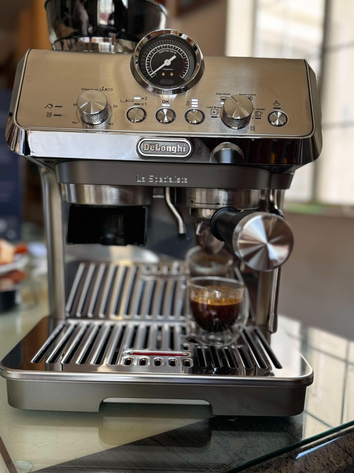 De'Longhi La Specialista Arte Evo Espresso Machine with Coffee Grinder | #1 Worldwide Espresso Machine Maker, 4 Preset Recipes, Built-in Grinder, Powerful Milk Frother, Barista Toolkit Included customer photo 2