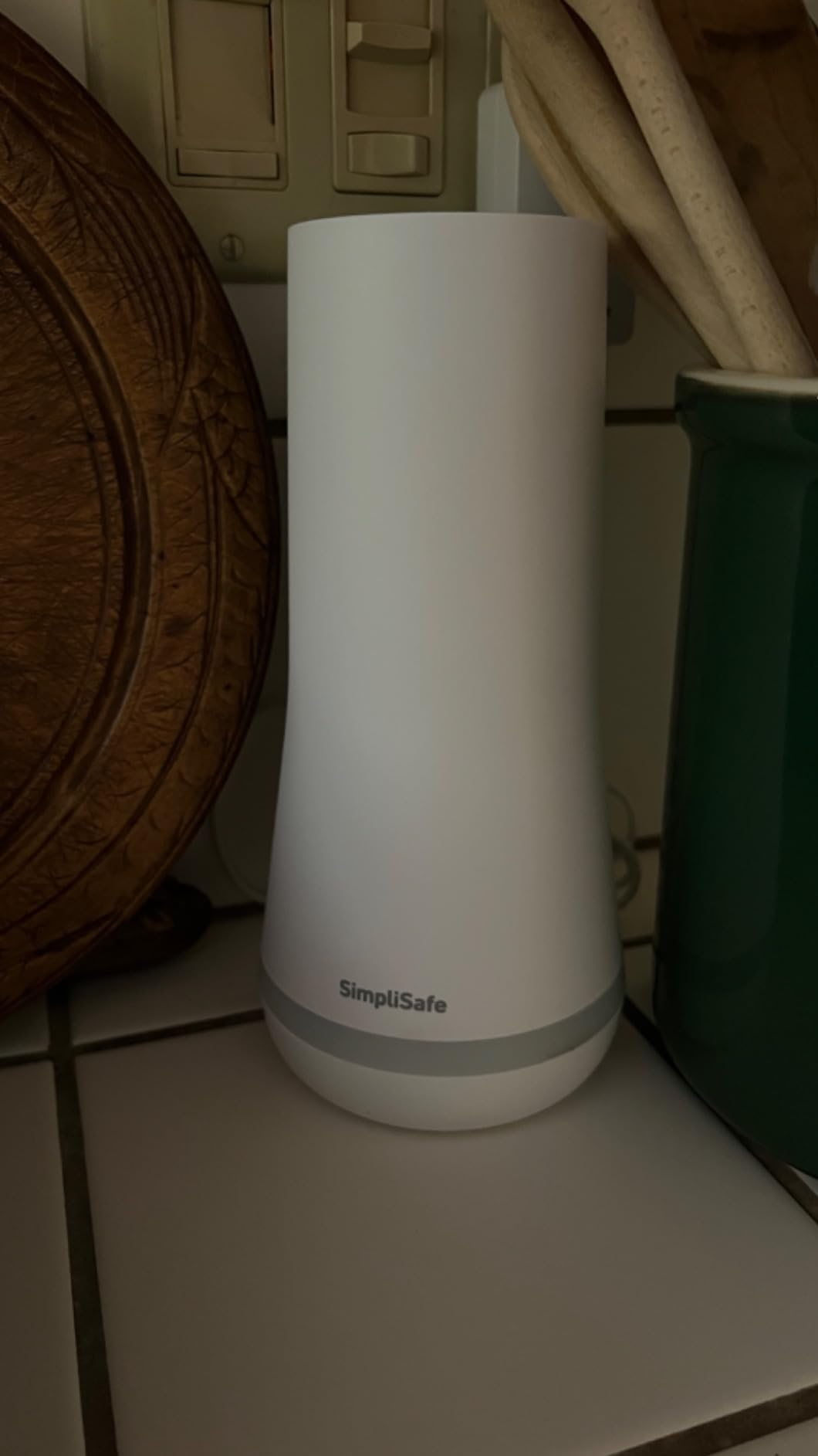 SimpliSafe 11 Piece Wireless Home Security System Gen 3 with Wireless Indoor HD Camera - Optional 24/7 Professional Monitoring - No Contract - Compatible with Alexa and Google Assistant, White customer photo 1