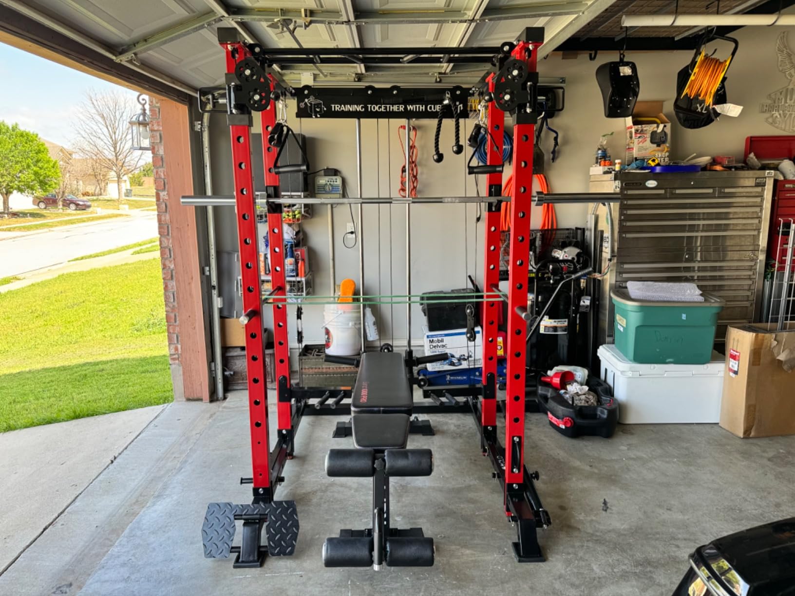 Mikolo Power Cage, Power Rack with Cable Crossover System, 1500LBS Squat Rack with LAT Pull Down System, Workout Cage with Pulley System for Fitness Home Gym customer photo 1