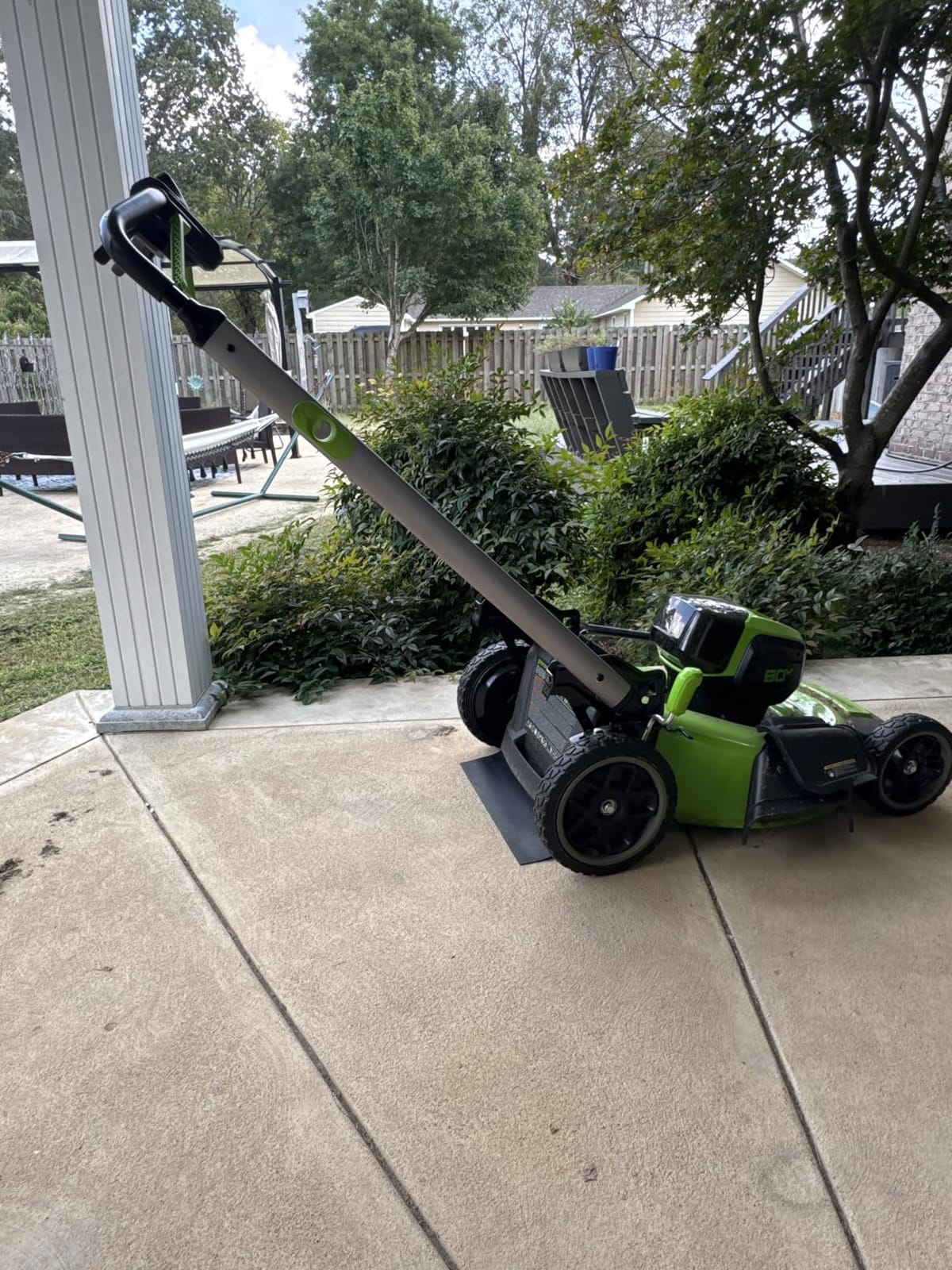 Greenworks 80V 21 in Self-Propelled Lawn Mower, 4.0 Ah Battery and Charger customer photo 1