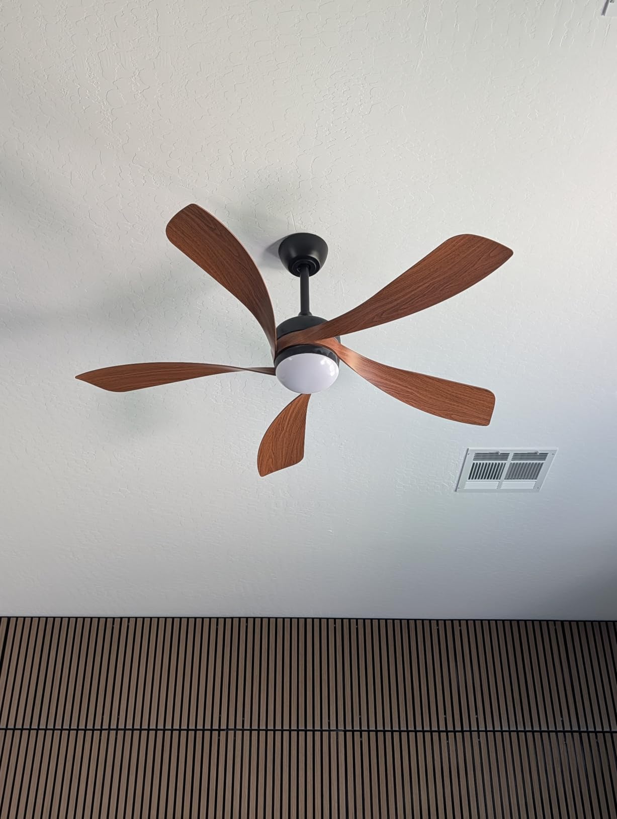 Sofucor 52 Inch Smart Ceiling Fan with Light, 5 ABS Blades, Brown | Alexa/Google Assistant/APP/Remote Control, Reversible DC Motor, Timer, 6 Speeds, 3CCT For Living Room Bedroom Patio Farmhouse customer photo 2