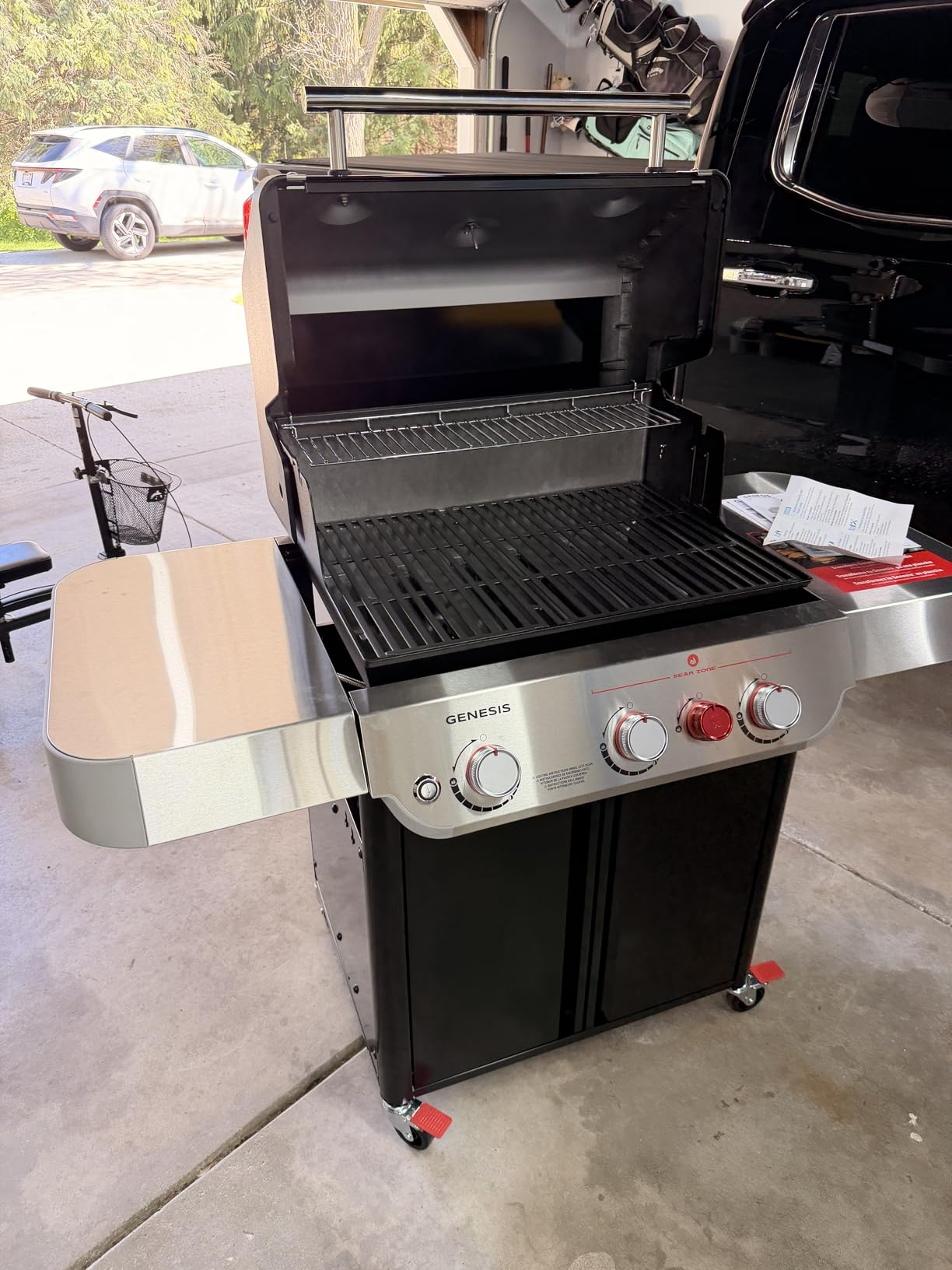 Weber Genesis E-325 Gas Grill, Outdoor Cooking, Propane Grill, Black | 3 PureBlu Burners, XL Sear Zone, Porcelain-Enameled Cast-Iron Grates, Stainless-Steel Side Tables, BBQ Grill customer photo 1