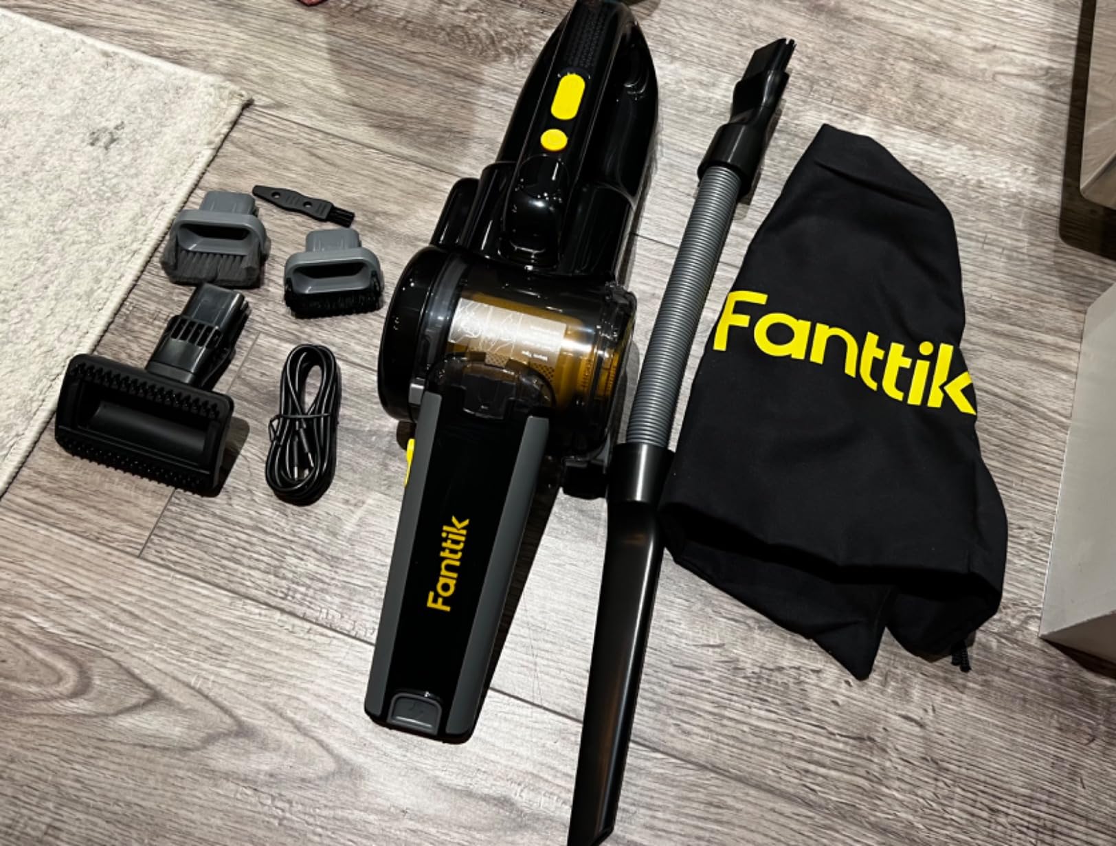 Fanttik Fold V10 APEX Pivot Cordless Car Vacuum, 17000Pa Handheld Vacuum Suction Power, Smart LED Display, Portable for Car Home Pet (Deluxe with Flexible Hose&Pet Brush) customer photo 1