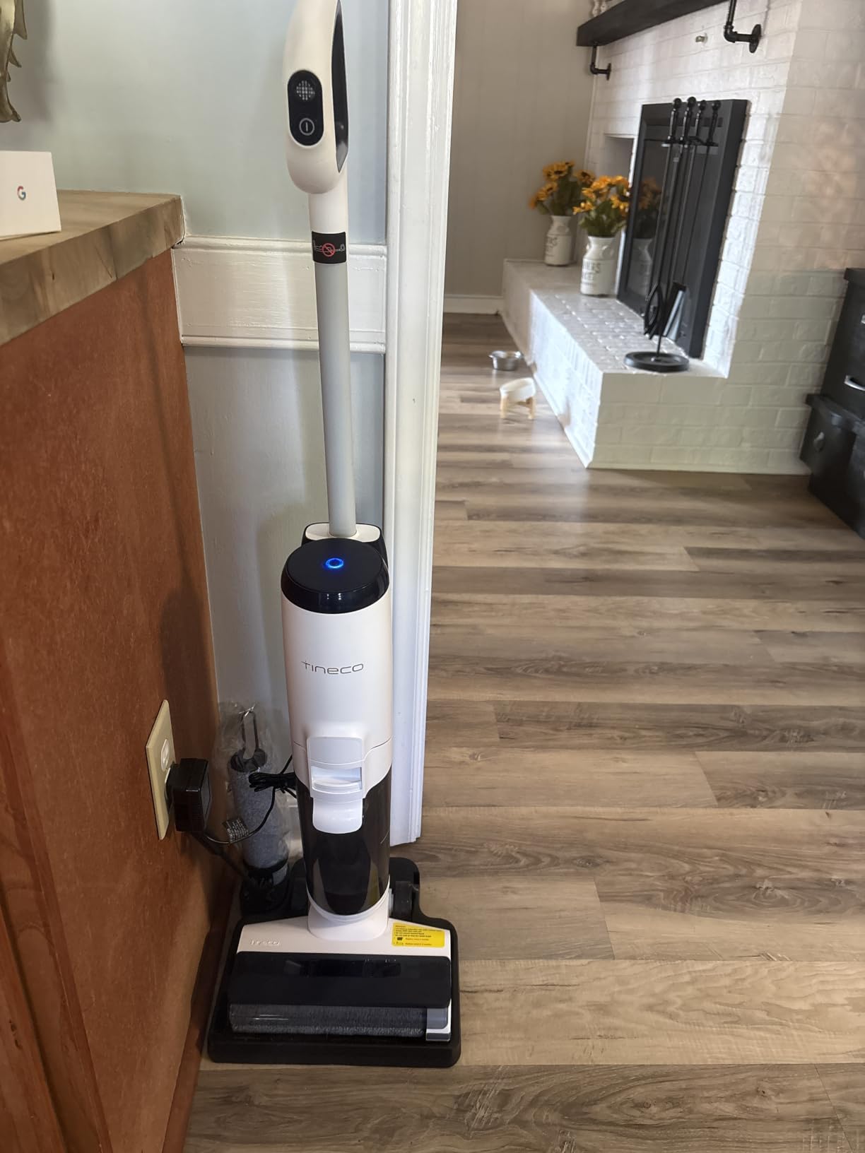 Tineco iFLOOR 5 Breeze Complete Wet Dry Vacuum Cordless Floor Washer, One-Step Cleaning for Hard Floors, Edge Clean, Auto Self-Cleaning, Lightweight & Cordless Design customer photo 2