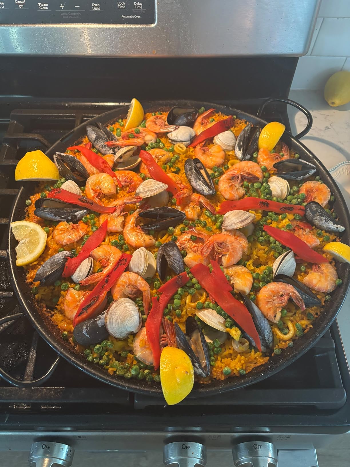 Paelluxe Paella Pan Enameled No-Rust Steel Skillet - 13 Inch, 6 Servings customer photo 2
