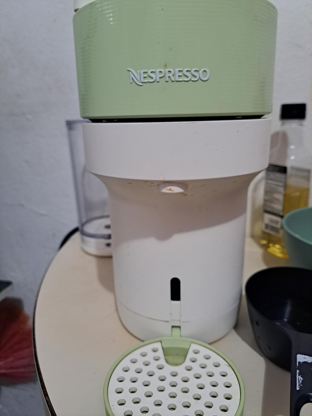 Nespresso Vertuo Pop+ Coffee & Espresso Maker by Breville, Coconut White | Compact Design, 25 fl. oz. Side Tank, 30 Second Heat-Up, One Touch Brewing customer photo 1