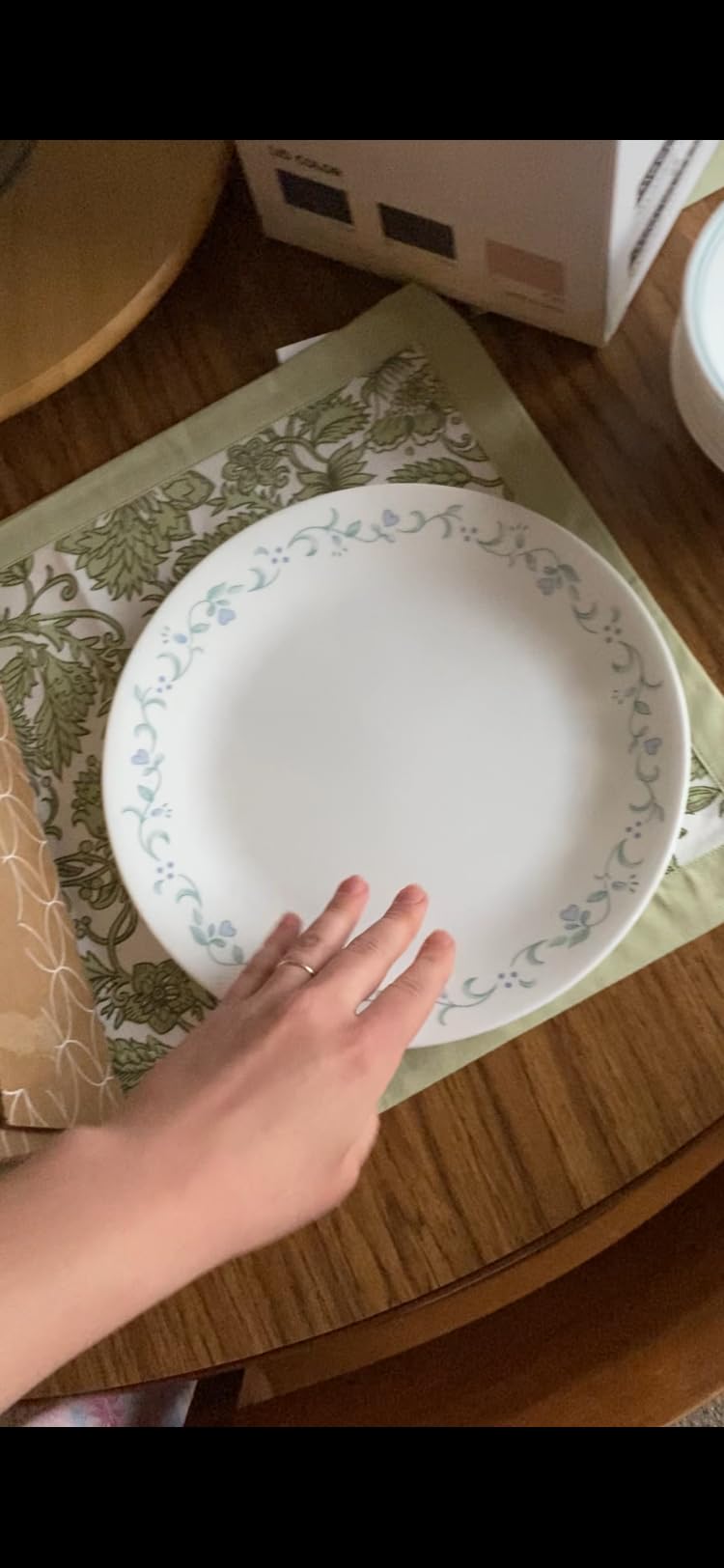 Corelle Vitrelle 18 Piece Glass Dinnerware Sets Service for 6, Triple Layer Chip & Crack Resistant Glass Plate and Bowl Sets, Wildflower customer photo 2