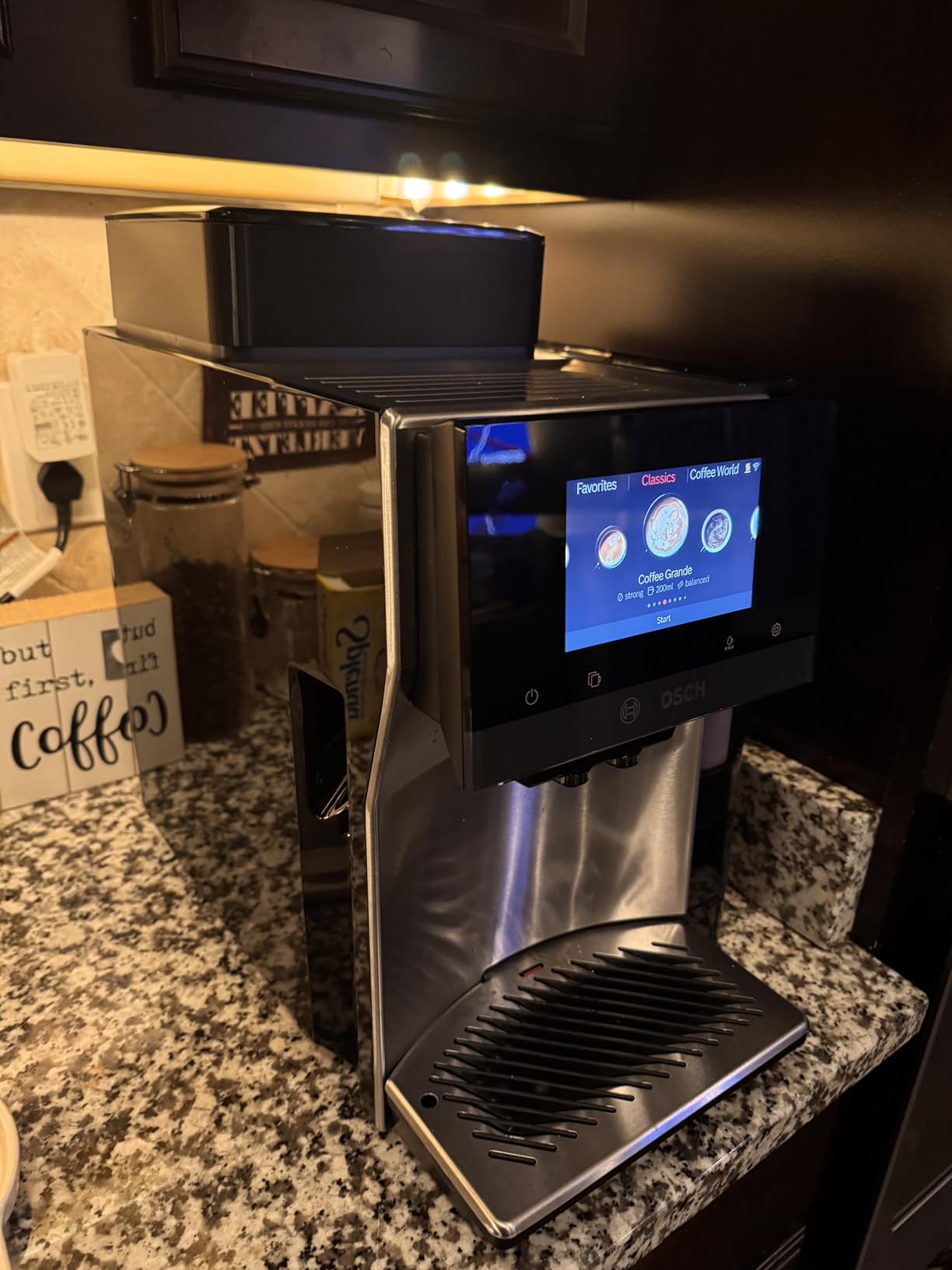 Bosch Fully Automatic Coffee and Espresso Machine - 36 Drinks, Double Cup Barista Style Super Coffee Maker - Touchscreen, Large Bean Capacity - Easy Clean, Maintenance - Stainless Steel - TQU60703 customer photo 1