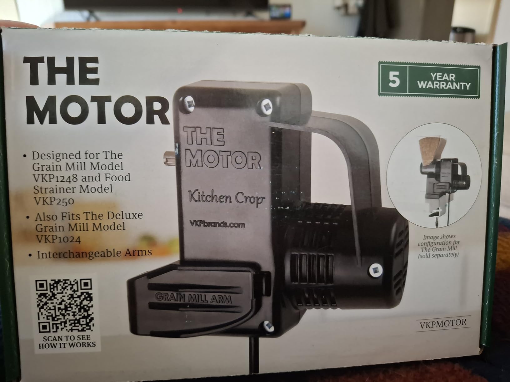 Kitchen Crop Grain Mill Wheat Flour Grinder, Stainless Steel Metal Burrs (Deluxe Grain Mill + The Motor) customer photo 2