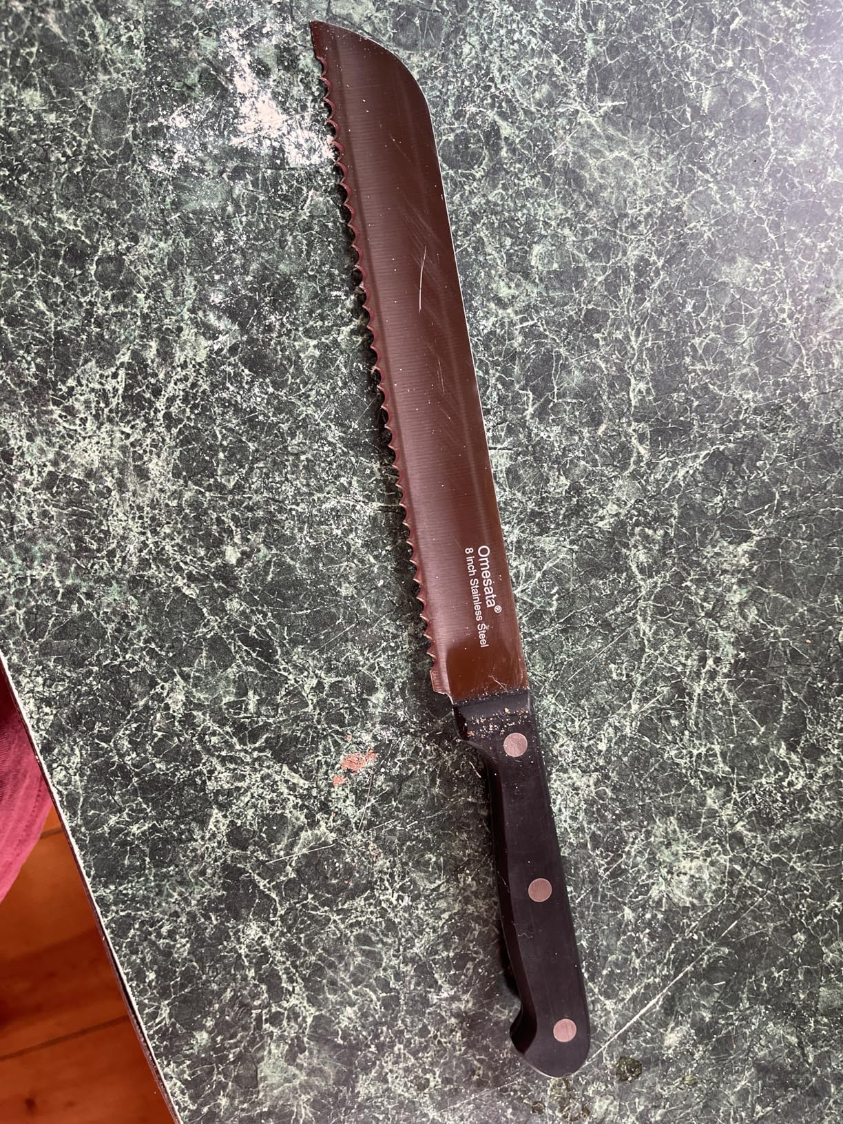 Omesata Bread Knife, Serrated Bread Knives for Homemade Bread Sourdough | 8 inch Blade Razor Sharp, Wavy Edge from Professional Stainless Steel customer photo 2