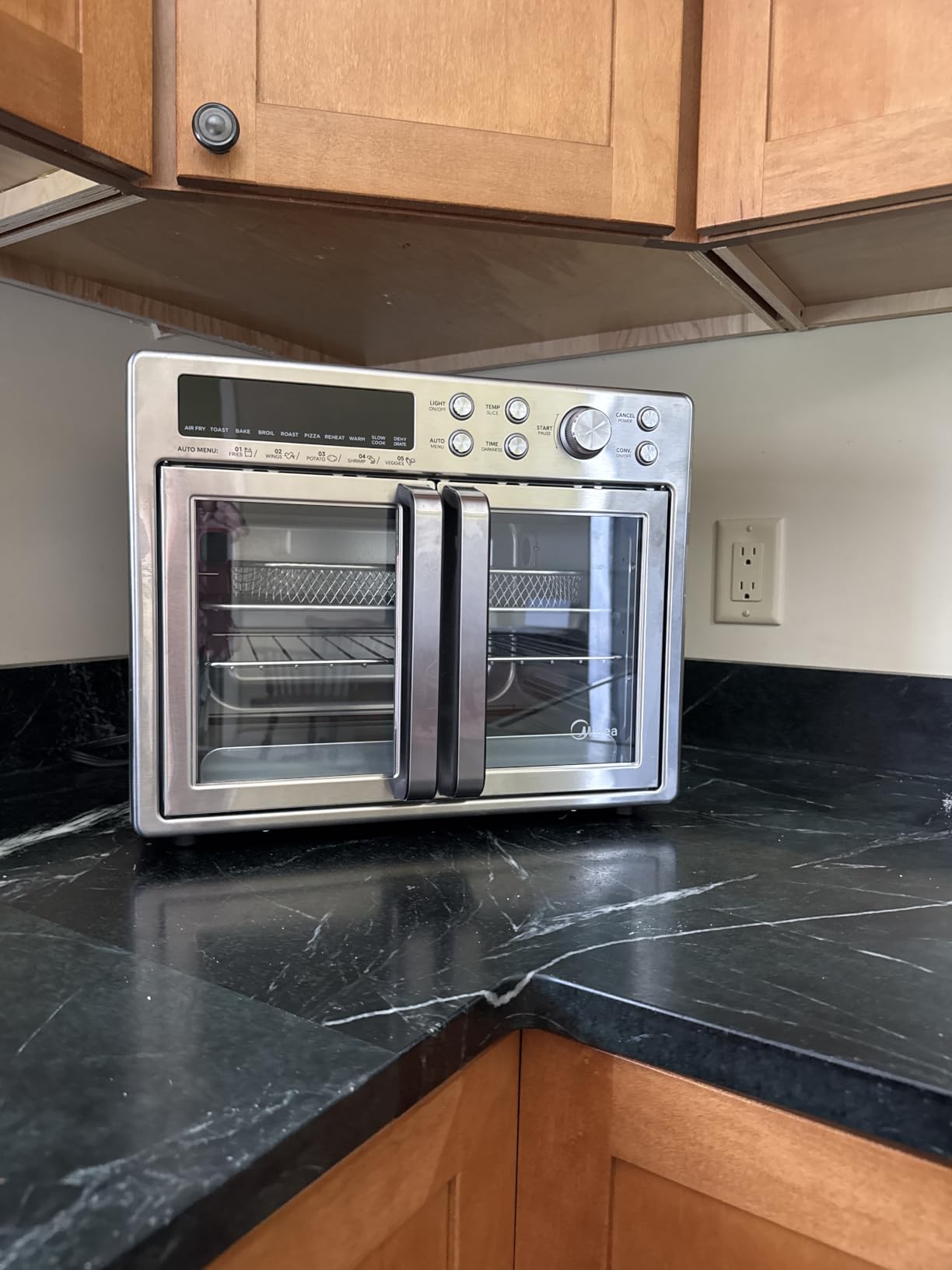Midea Flexify Classic French Door Toaster Oven Air Fryer Combo, 10-in-1 Large Capacity 26.4 QT Countertop Oven, 25% Faster Cooking and 90% Less Oil, Stainless Steel customer photo 1