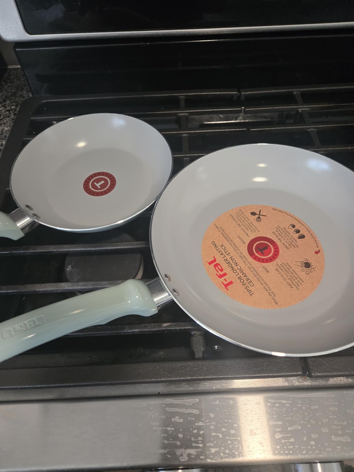 T-Fal Refresh Ceramic Nonstick Cookware Set, 12-Piece Ceramic Pots and Pans Set, Includes Stockpot, Griddle, Frying Pans, Utensils, Moon Grey customer photo 1